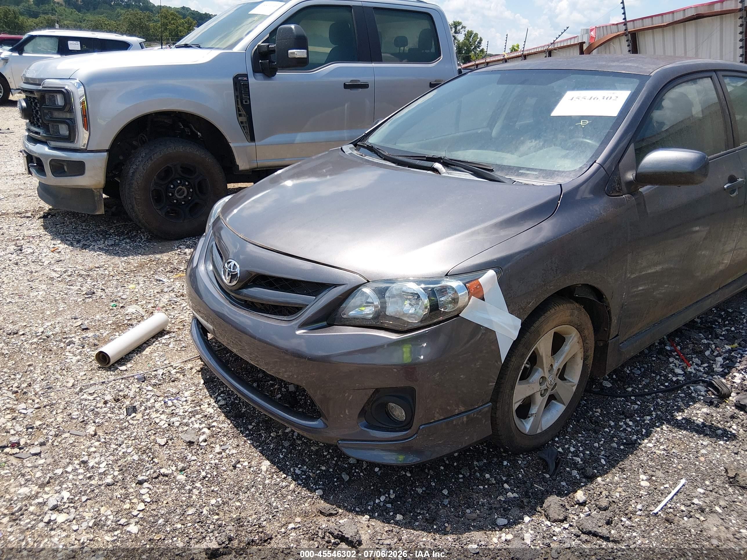 2011 Toyota Corolla S Серый vin: 2T1BU4EE8BC653256
