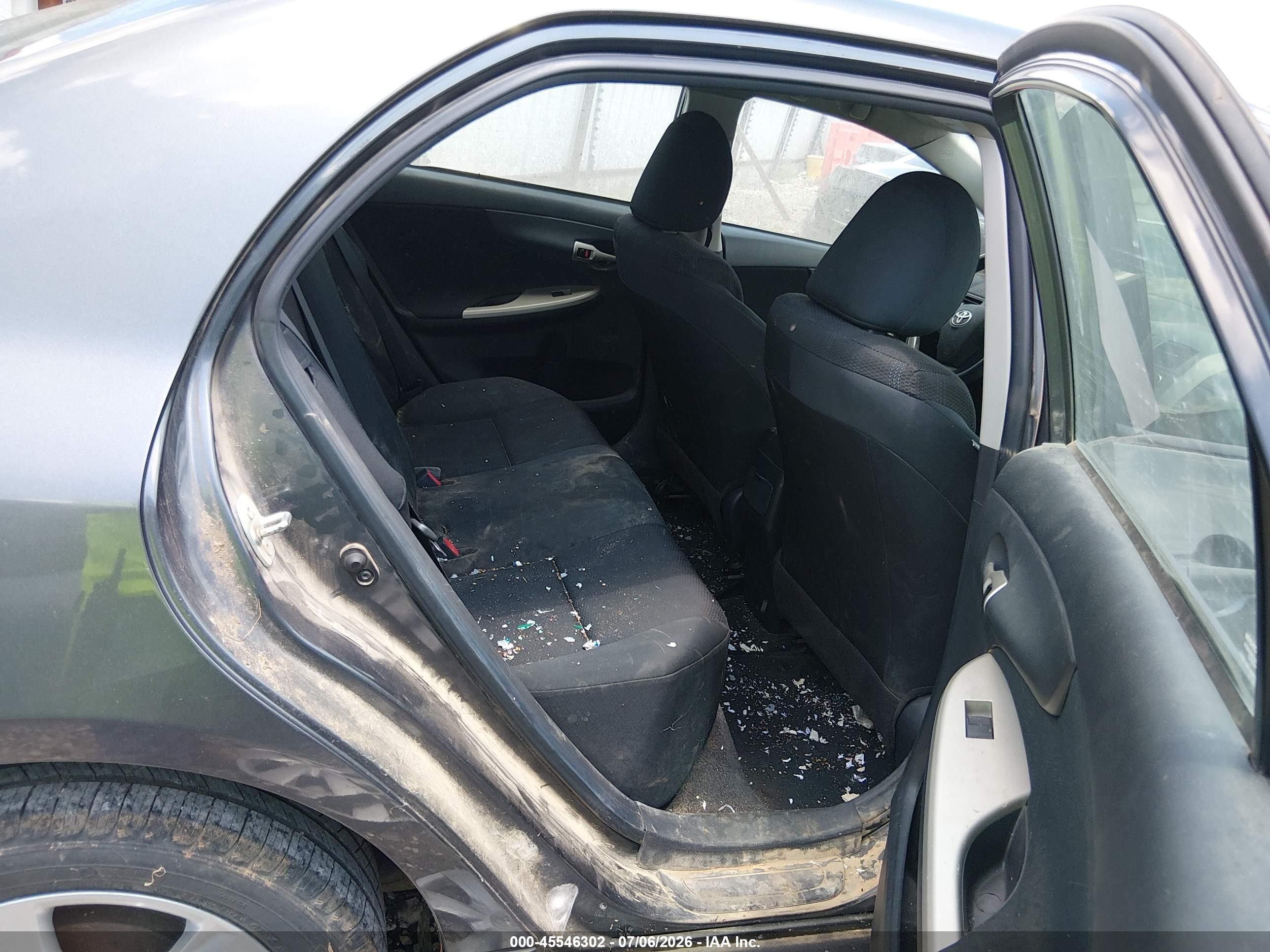 2011 Toyota Corolla S Серый vin: 2T1BU4EE8BC653256