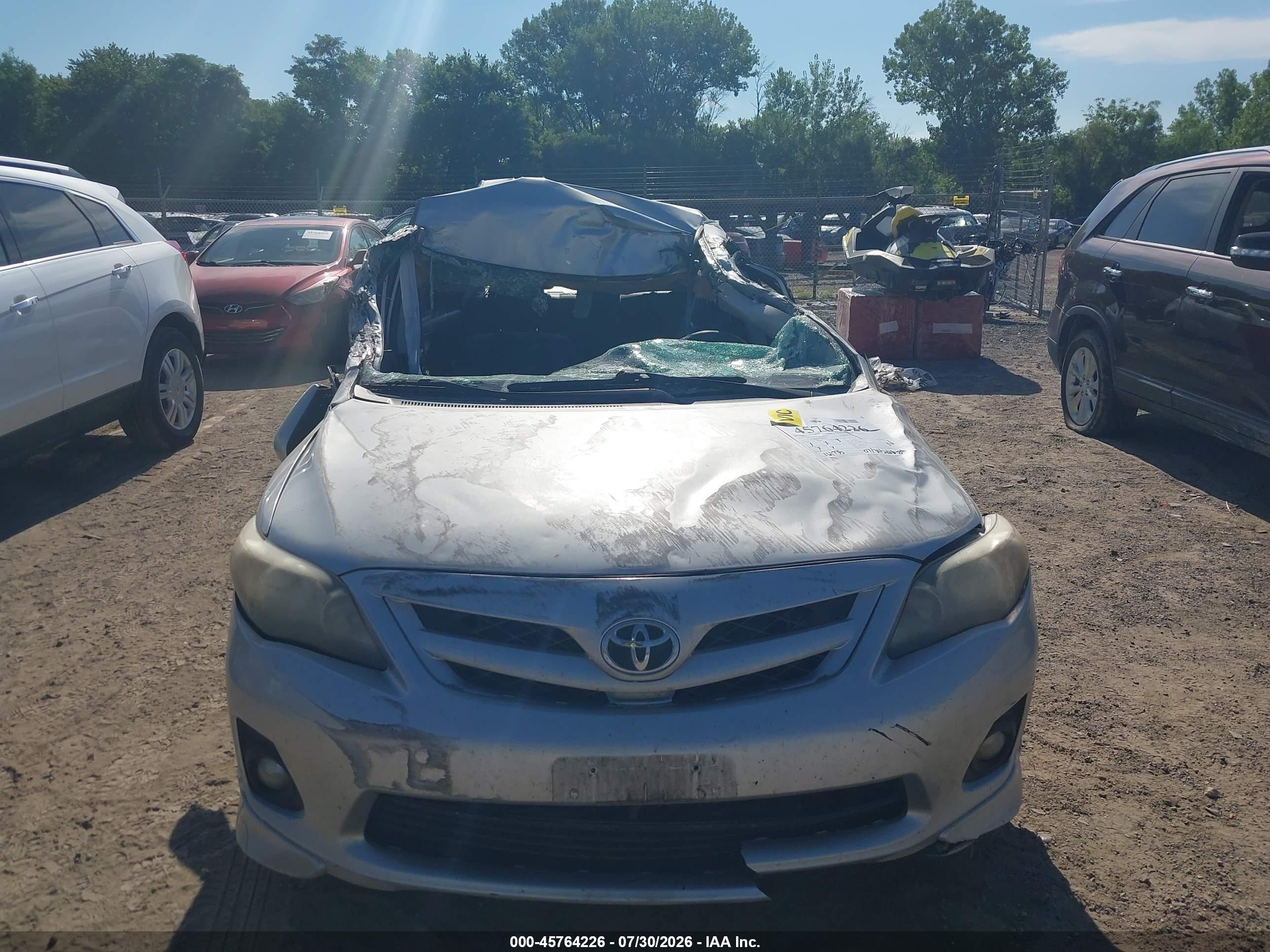 2011 Toyota Corolla S Silver vin: 2T1BU4EE8BC664340