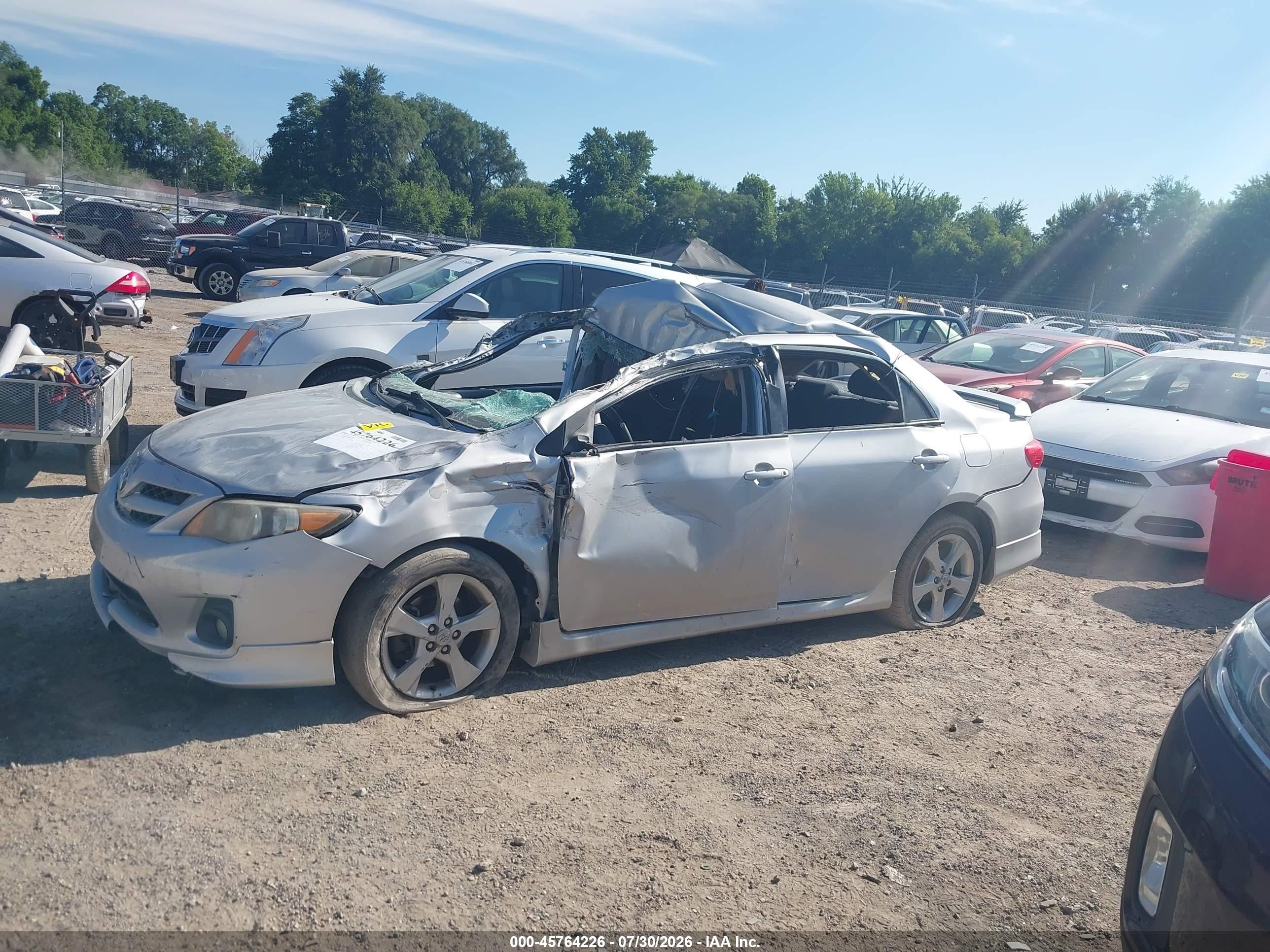 2011 Toyota Corolla S Silver vin: 2T1BU4EE8BC664340