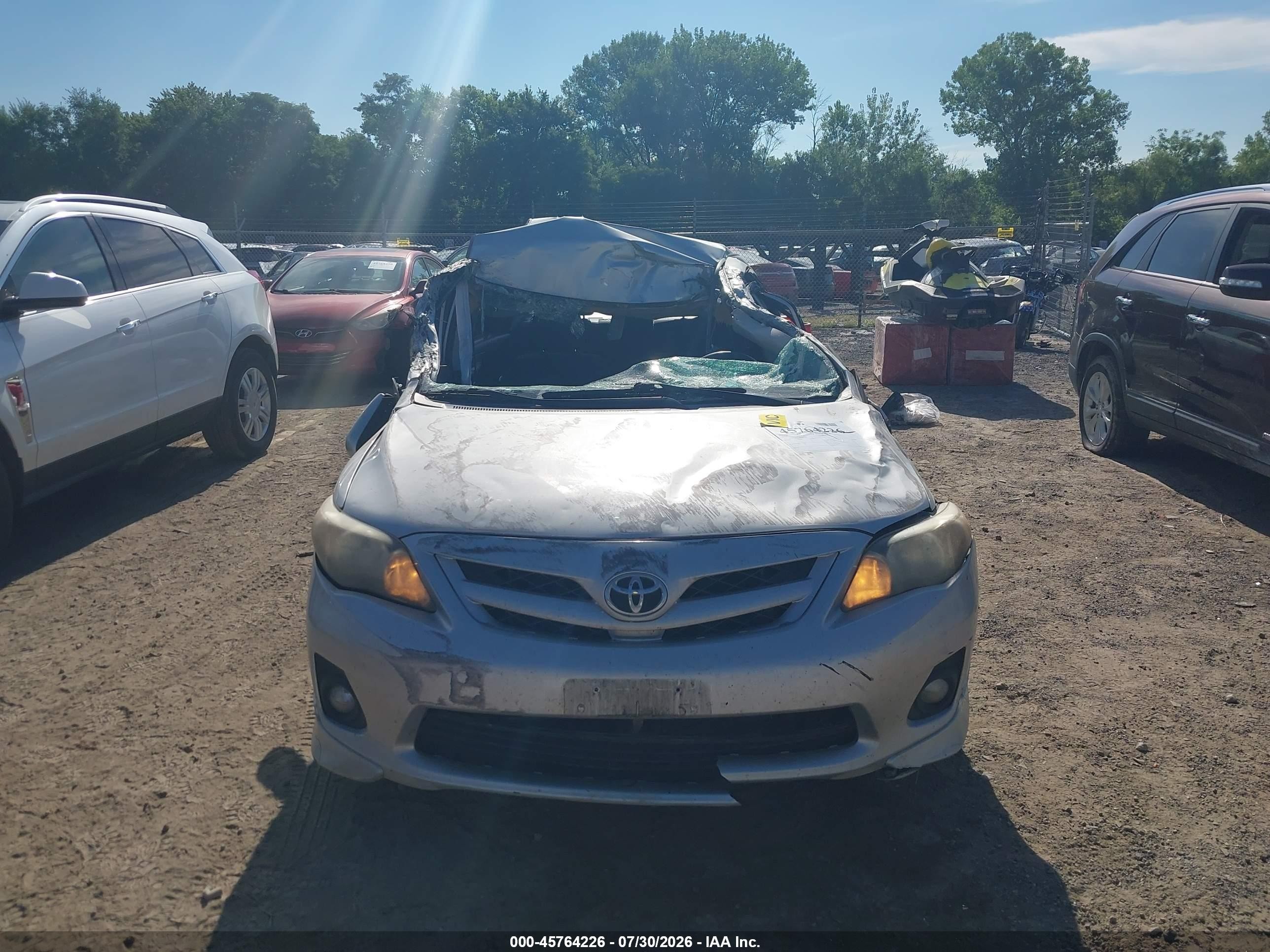 2011 Toyota Corolla S Silver vin: 2T1BU4EE8BC664340