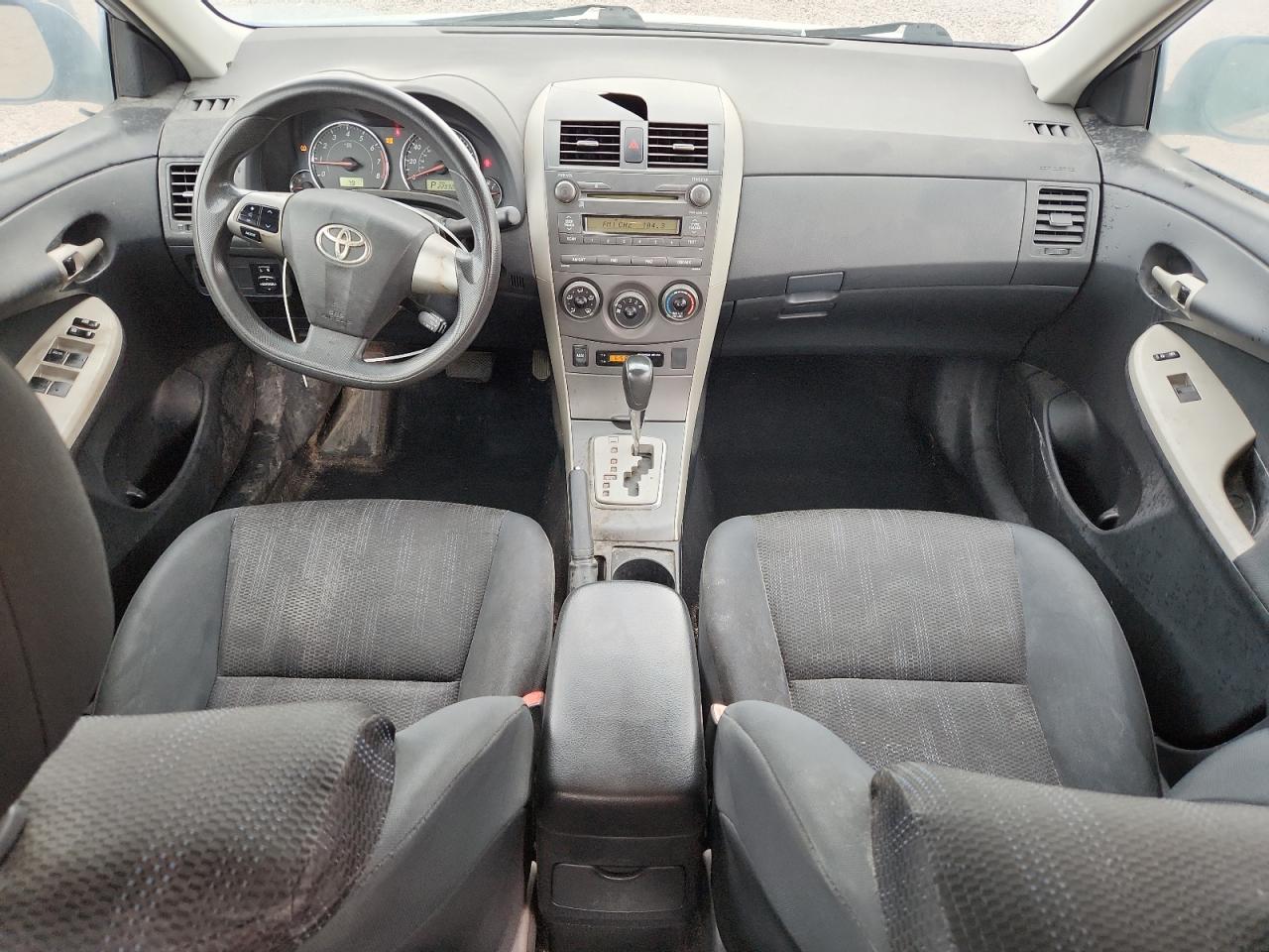 2011 Toyota Corolla S Серебряный vin: 2T1BU4EE8BC682613