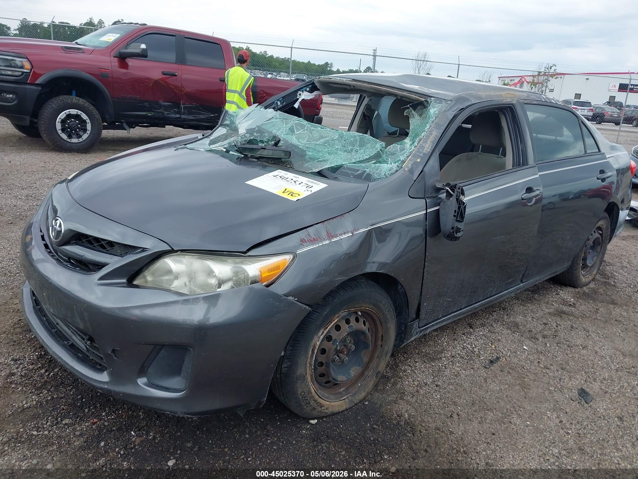 2011 Toyota Corolla Le Gray vin: 2T1BU4EE8BC686810