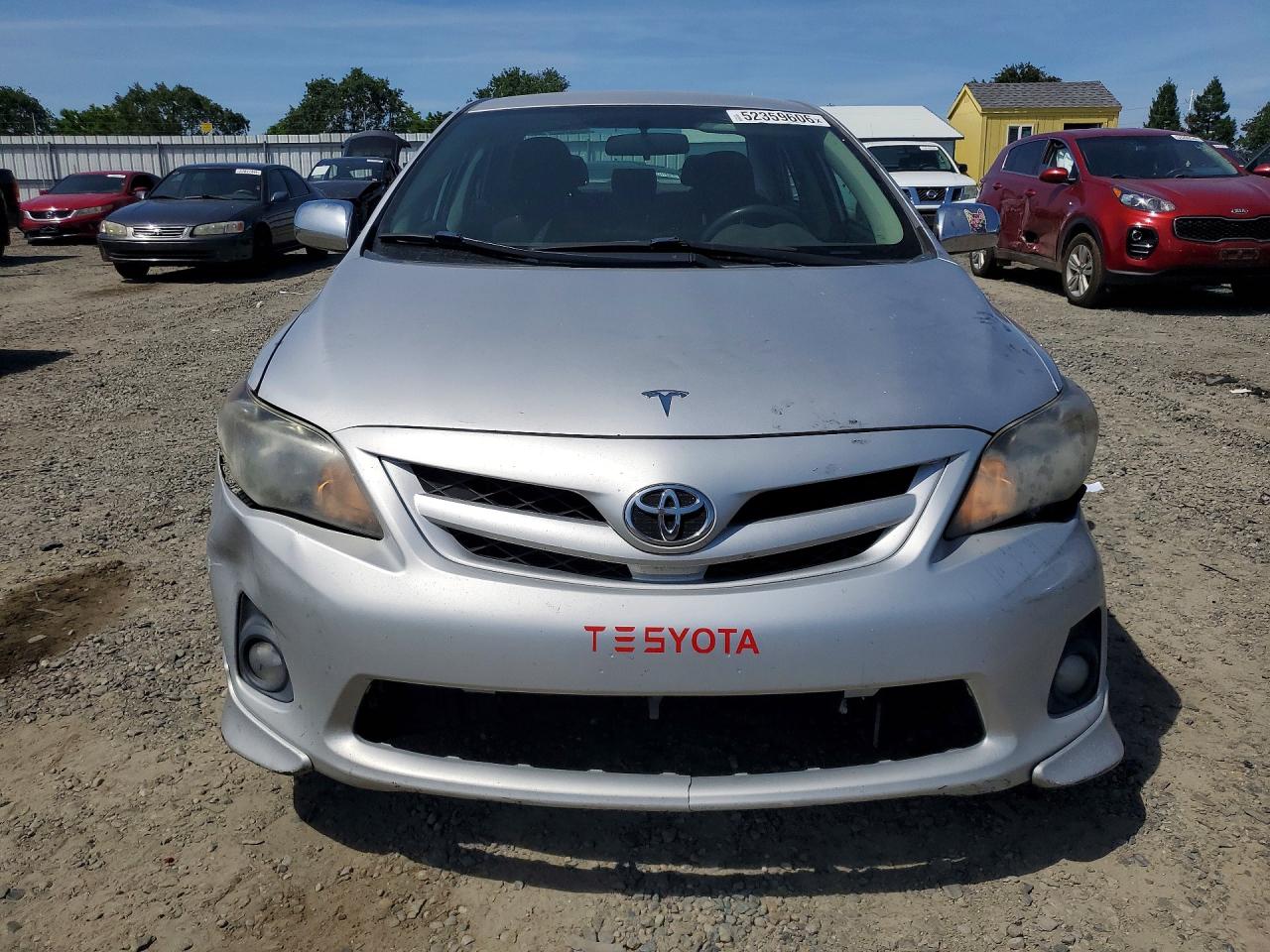 2011 Toyota Corolla S Silver vin: 2T1BU4EE8BC693983