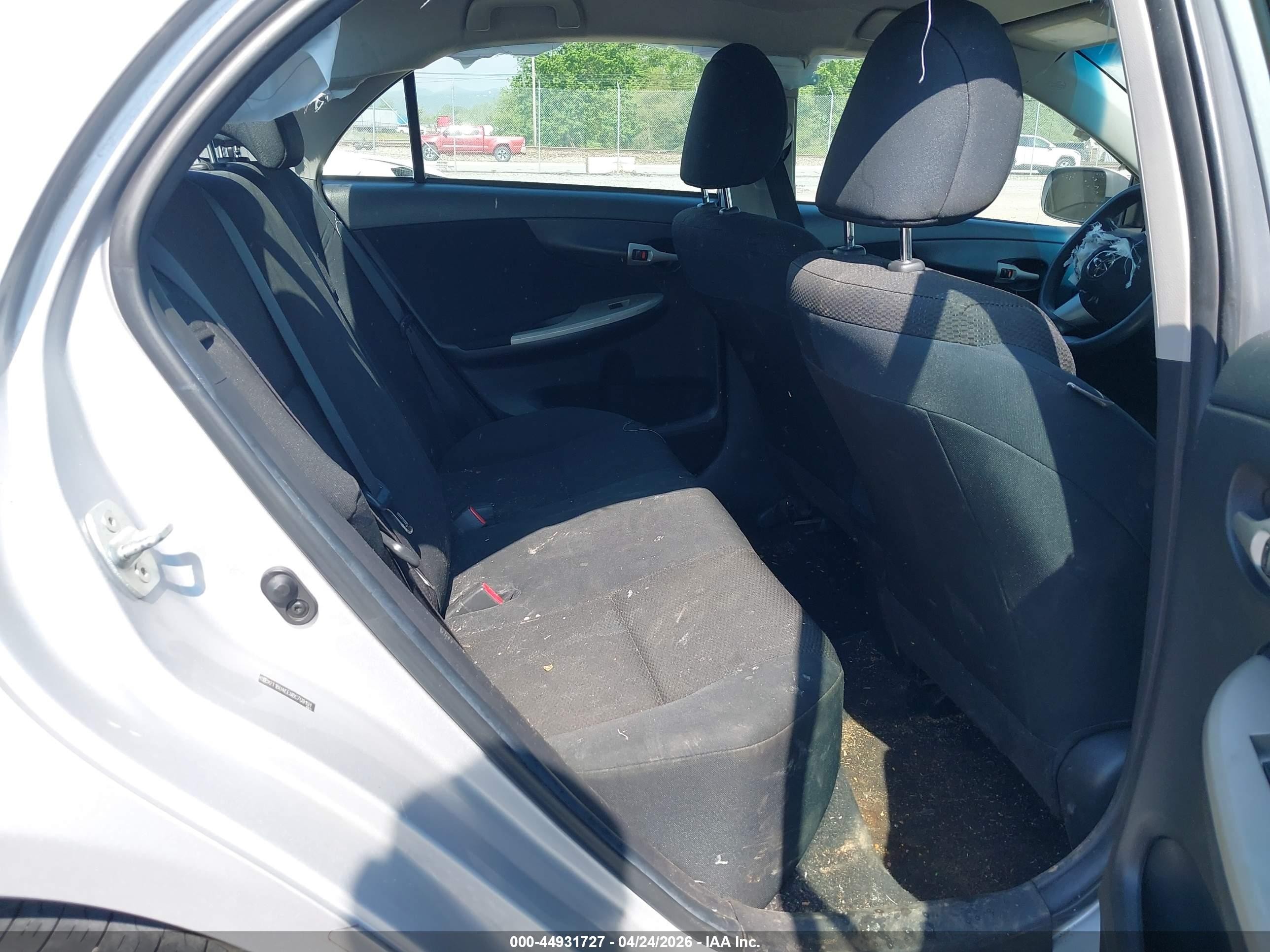2011 Toyota Corolla S Silver vin: 2T1BU4EE8BC708191