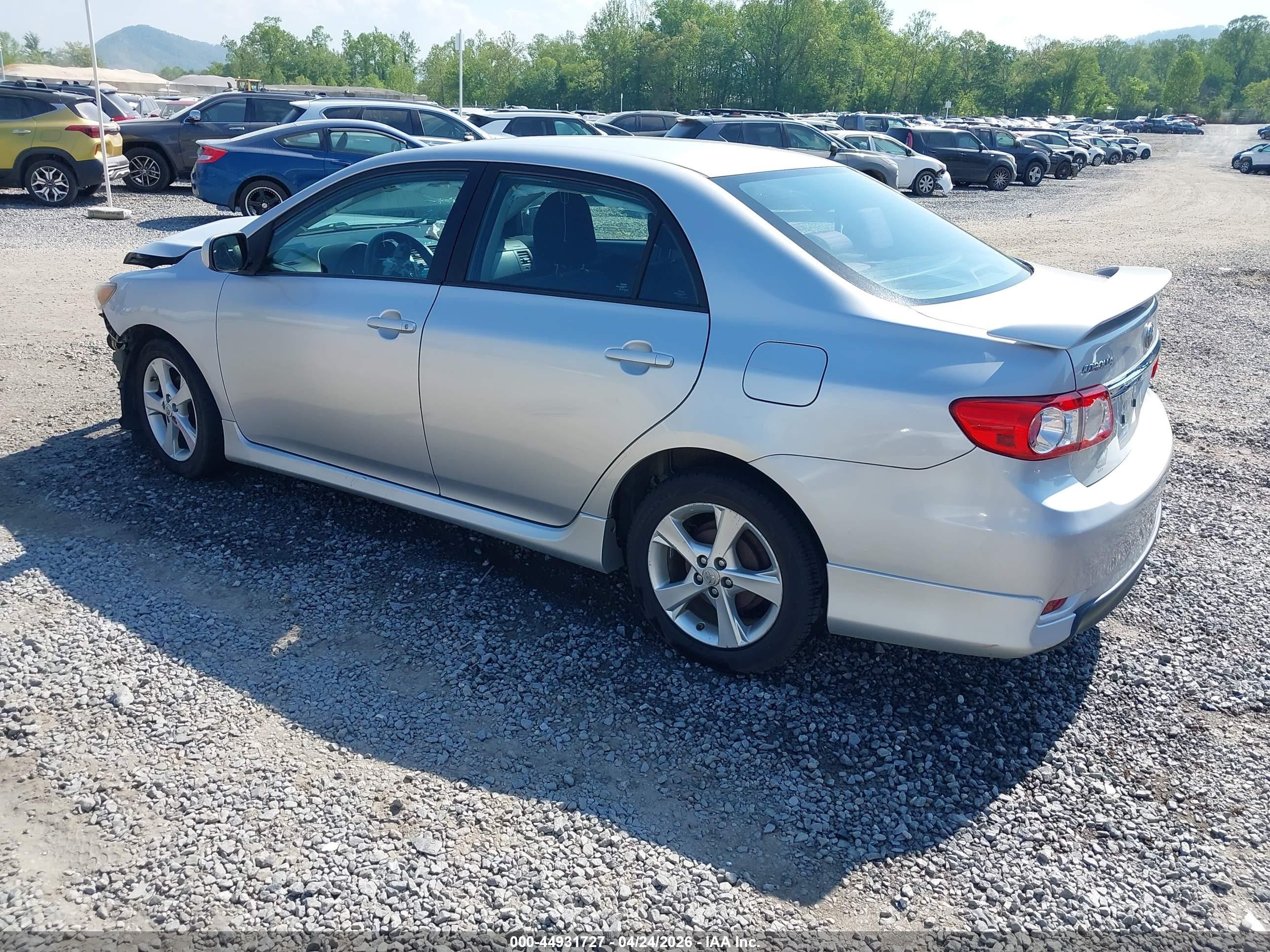 2011 Toyota Corolla S Silver vin: 2T1BU4EE8BC708191