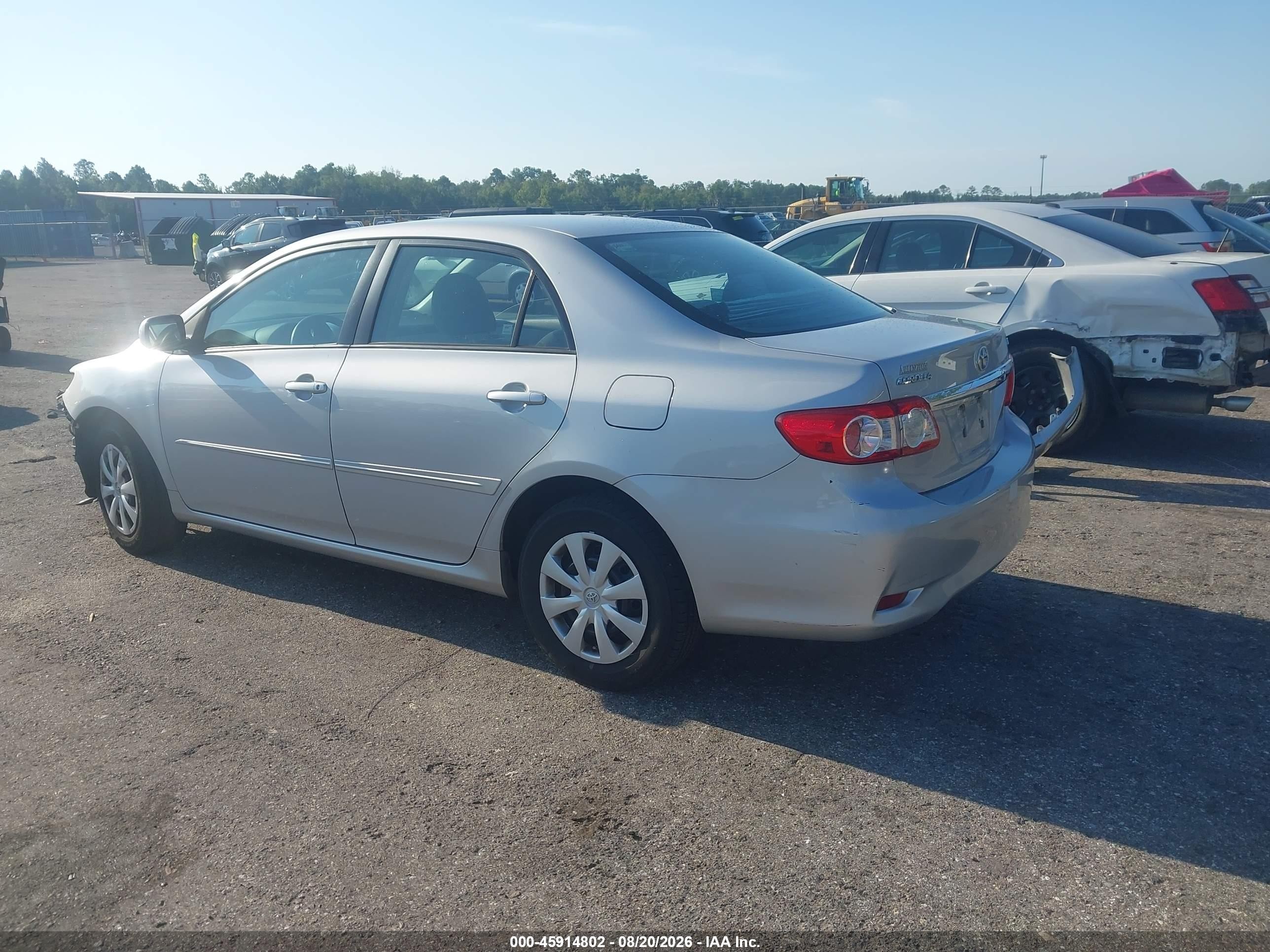 2011 Toyota Corolla Le Серебряный vin: 2T1BU4EE8BC713651