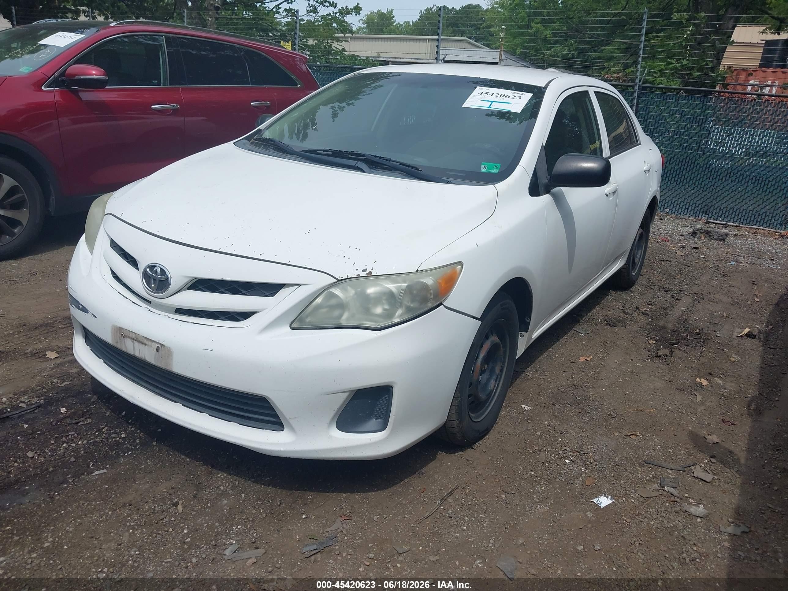 2011 Toyota Corolla   White vin: 2T1BU4EE8BC716033