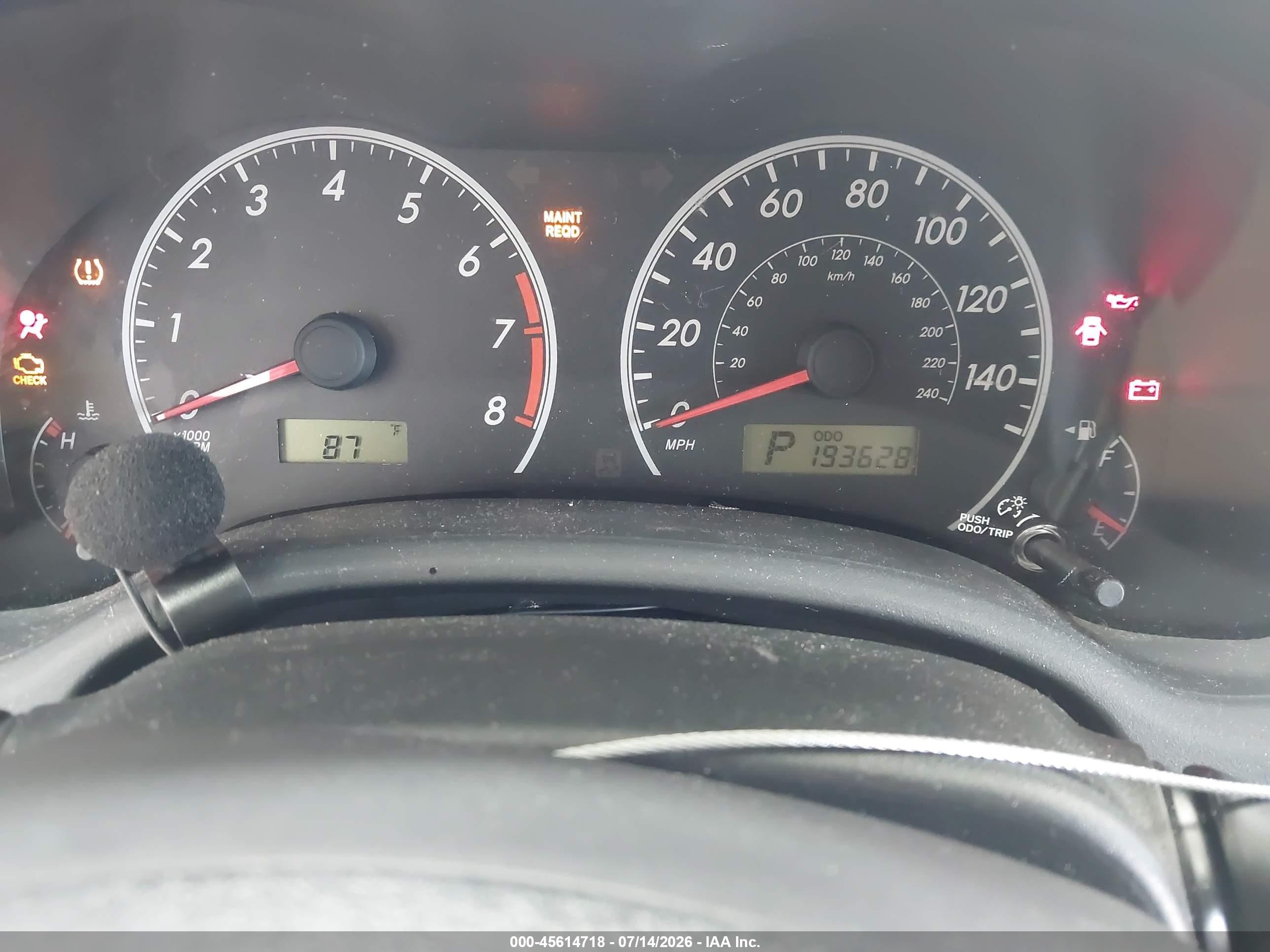 2011 Toyota Corolla Le Silver vin: 2T1BU4EE8BC730384