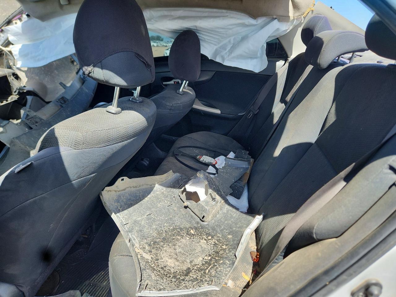 2011 Toyota Corolla S Silver vin: 2T1BU4EE8BC734631