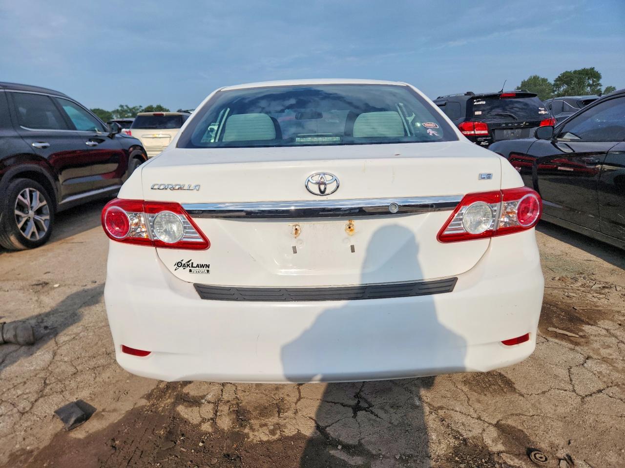 2012 Toyota Corolla Le White vin: 2T1BU4EE8CC757926
