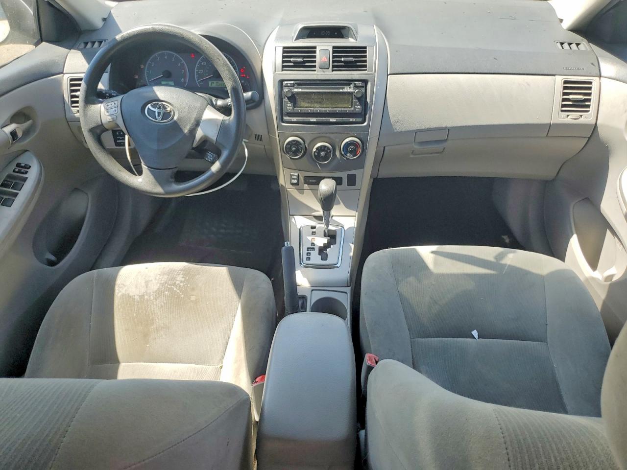 2012 Toyota Corolla Le White vin: 2T1BU4EE8CC765234