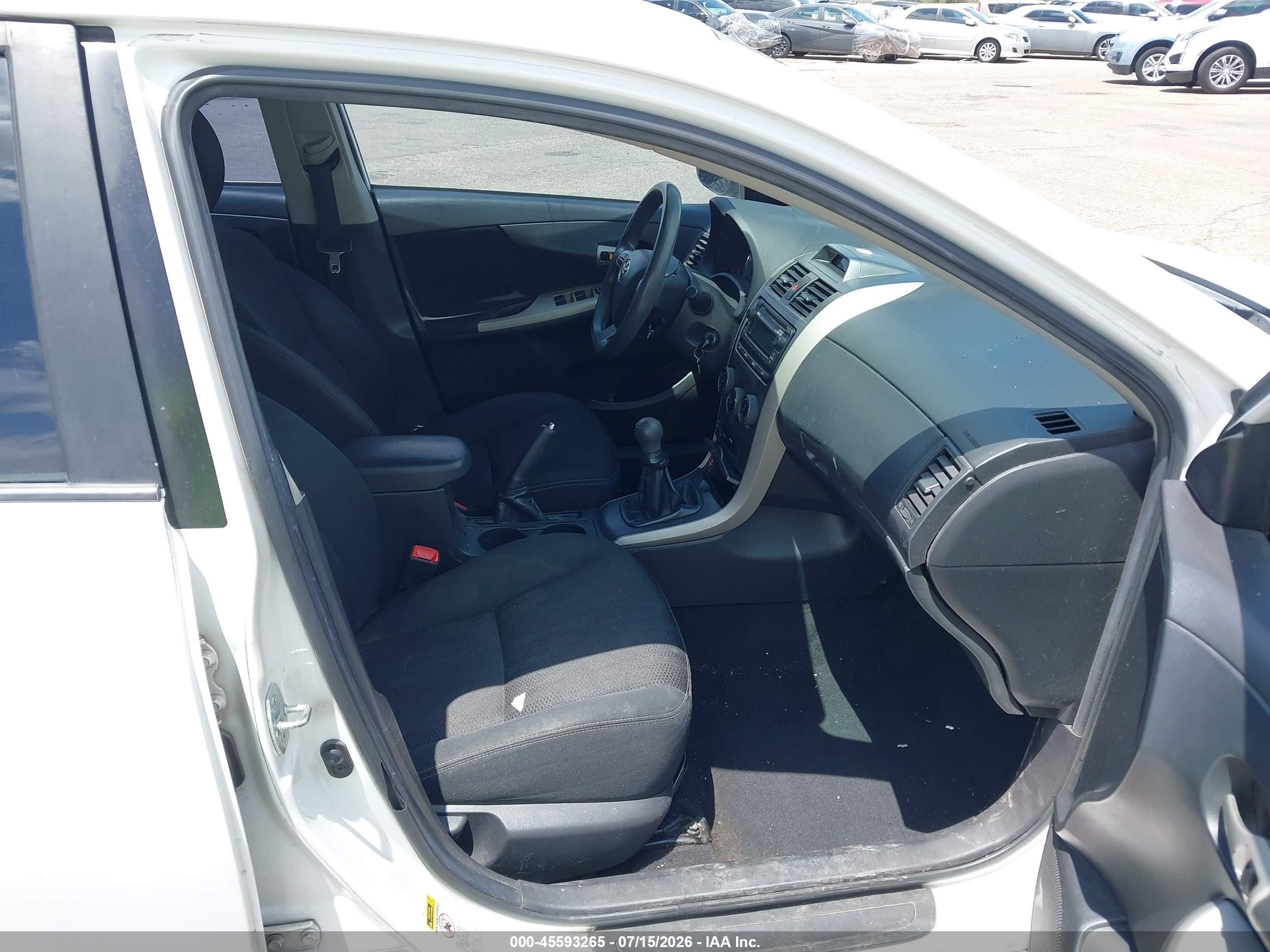 2012 Toyota Corolla S White vin: 2T1BU4EE8CC771714