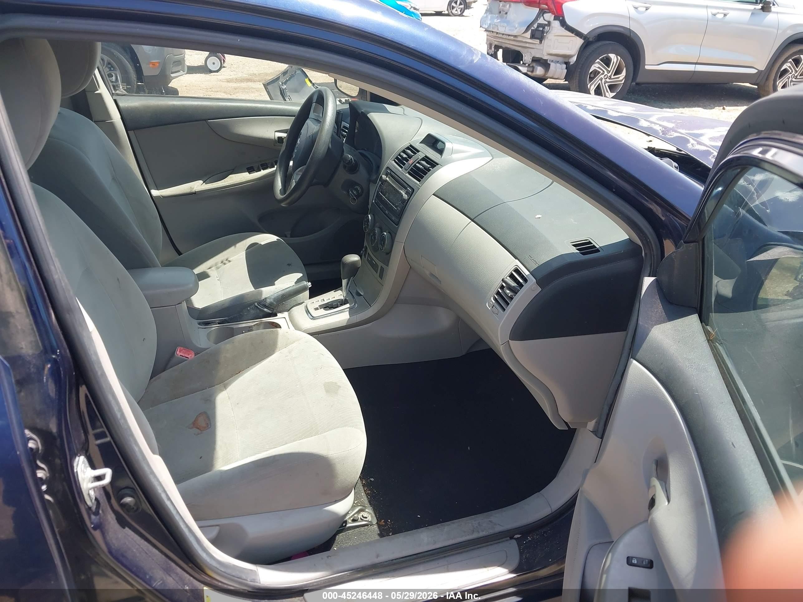 2012 Toyota Corolla Le Blue vin: 2T1BU4EE8CC774032