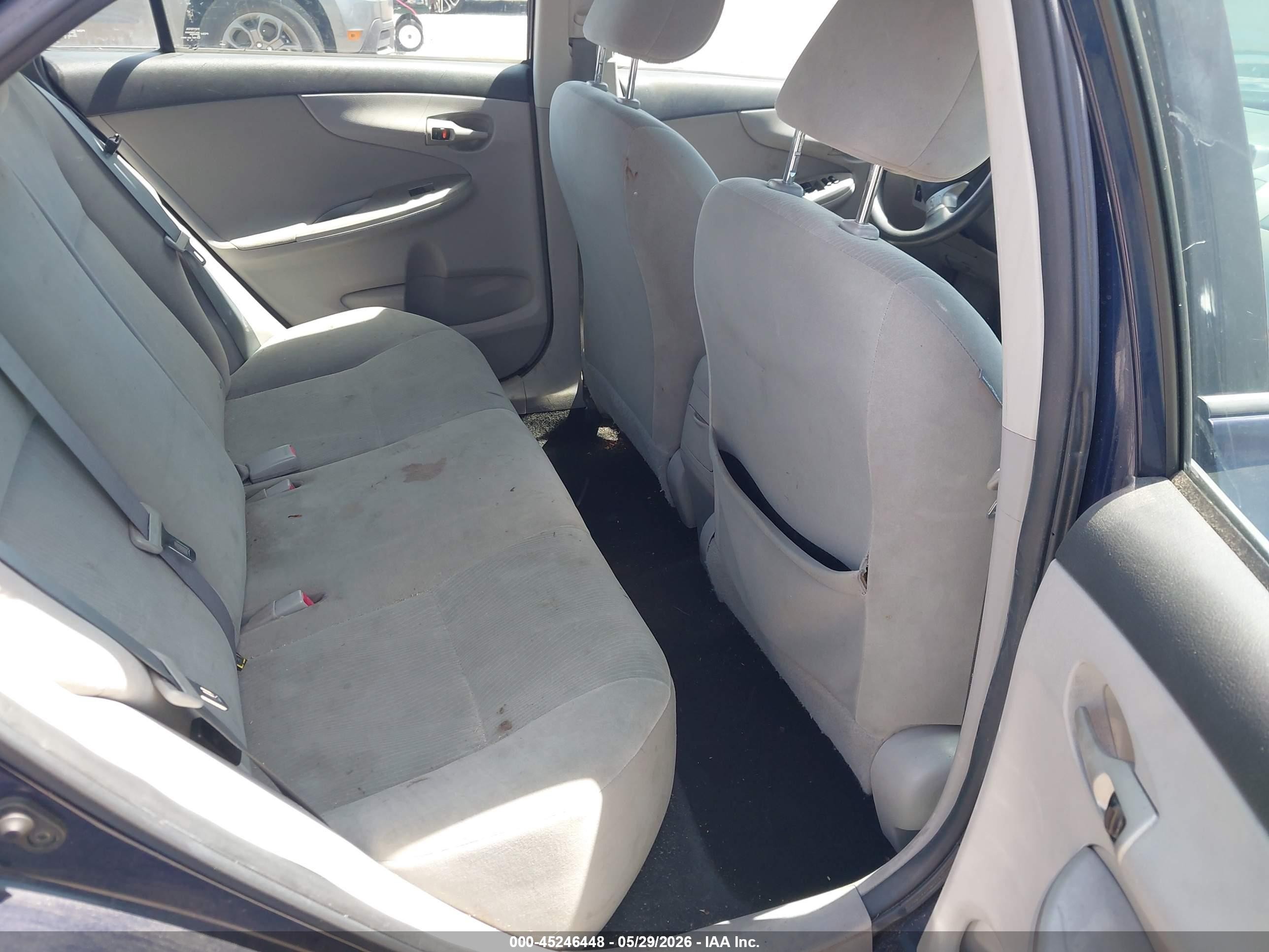 2012 Toyota Corolla Le Blue vin: 2T1BU4EE8CC774032