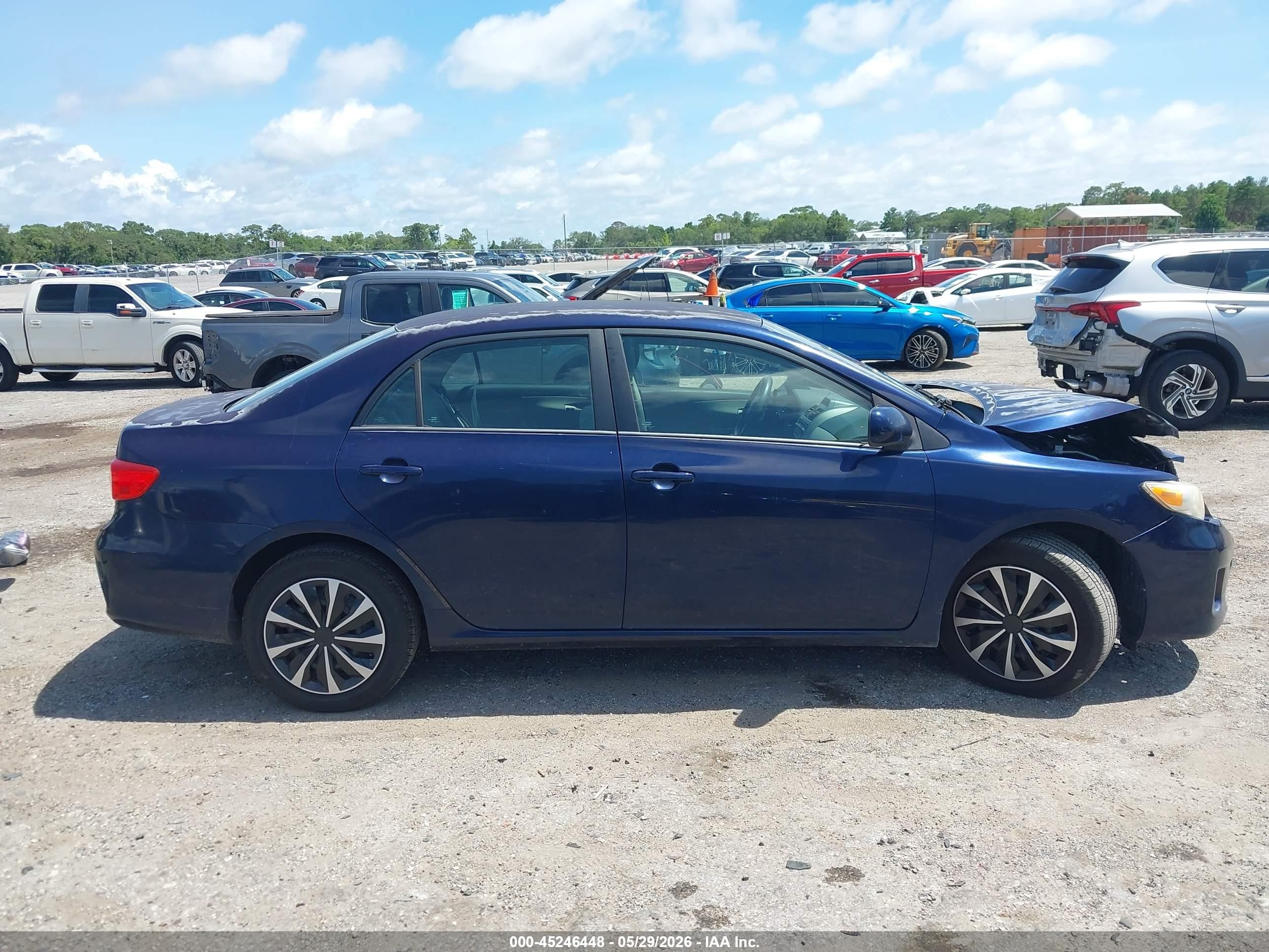 2012 Toyota Corolla Le Blue vin: 2T1BU4EE8CC774032