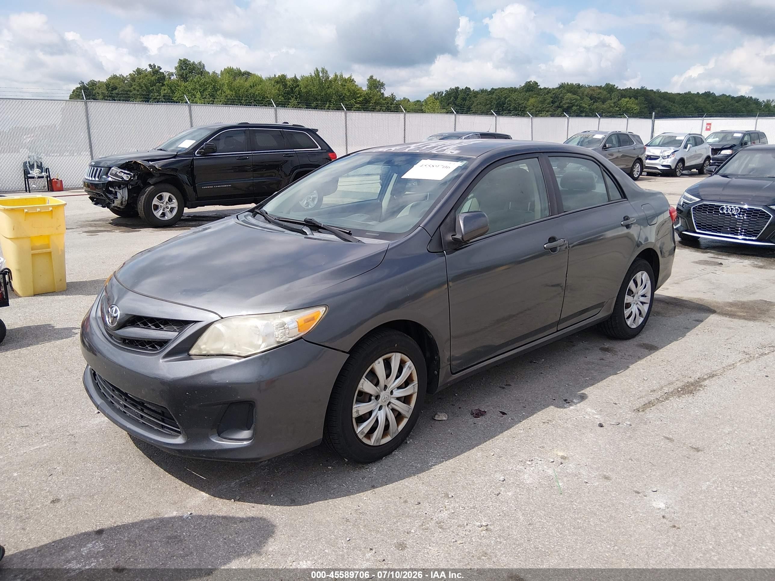 2012 Toyota Corolla Le Gray vin: 2T1BU4EE8CC781157