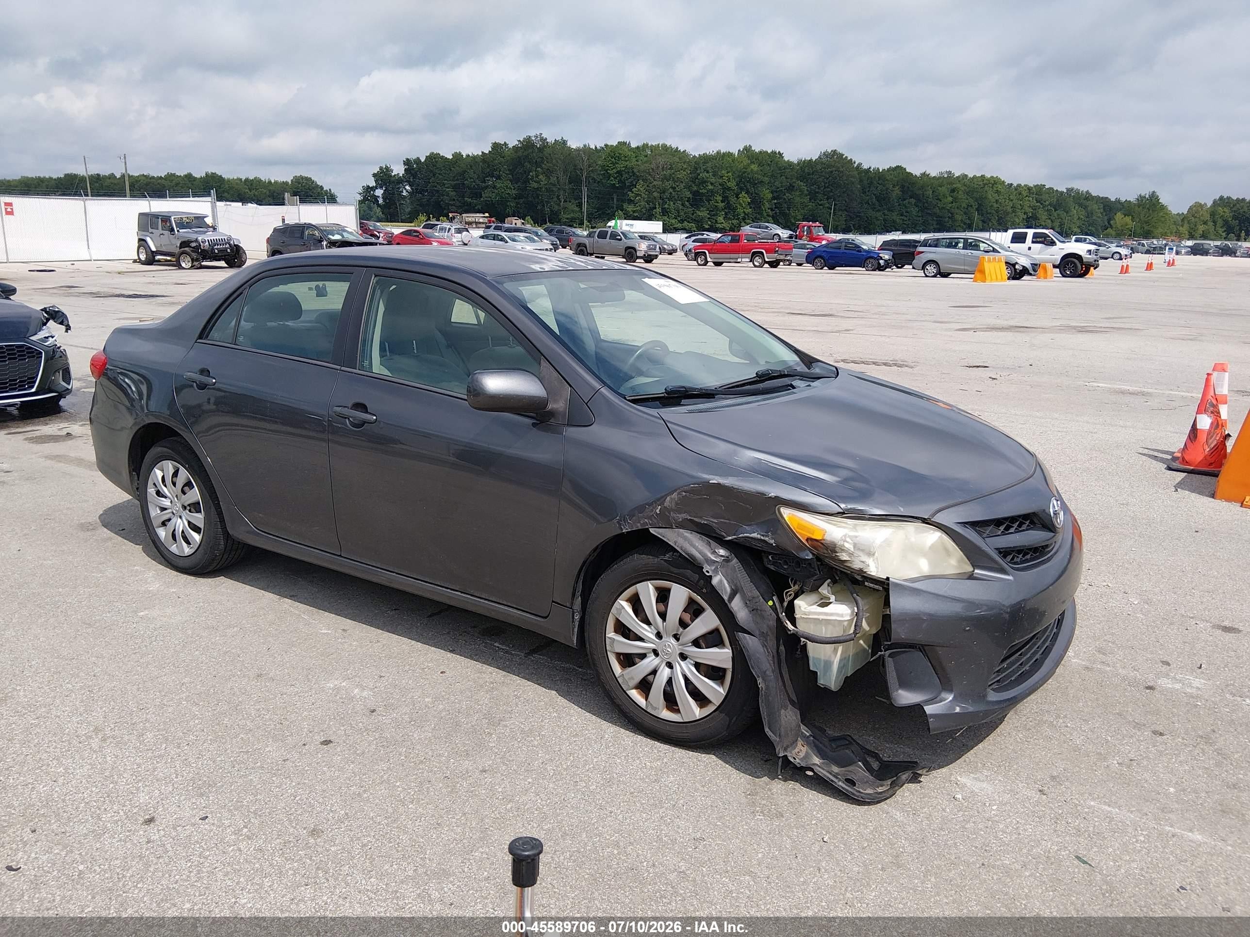 2012 Toyota Corolla Le Gray vin: 2T1BU4EE8CC781157