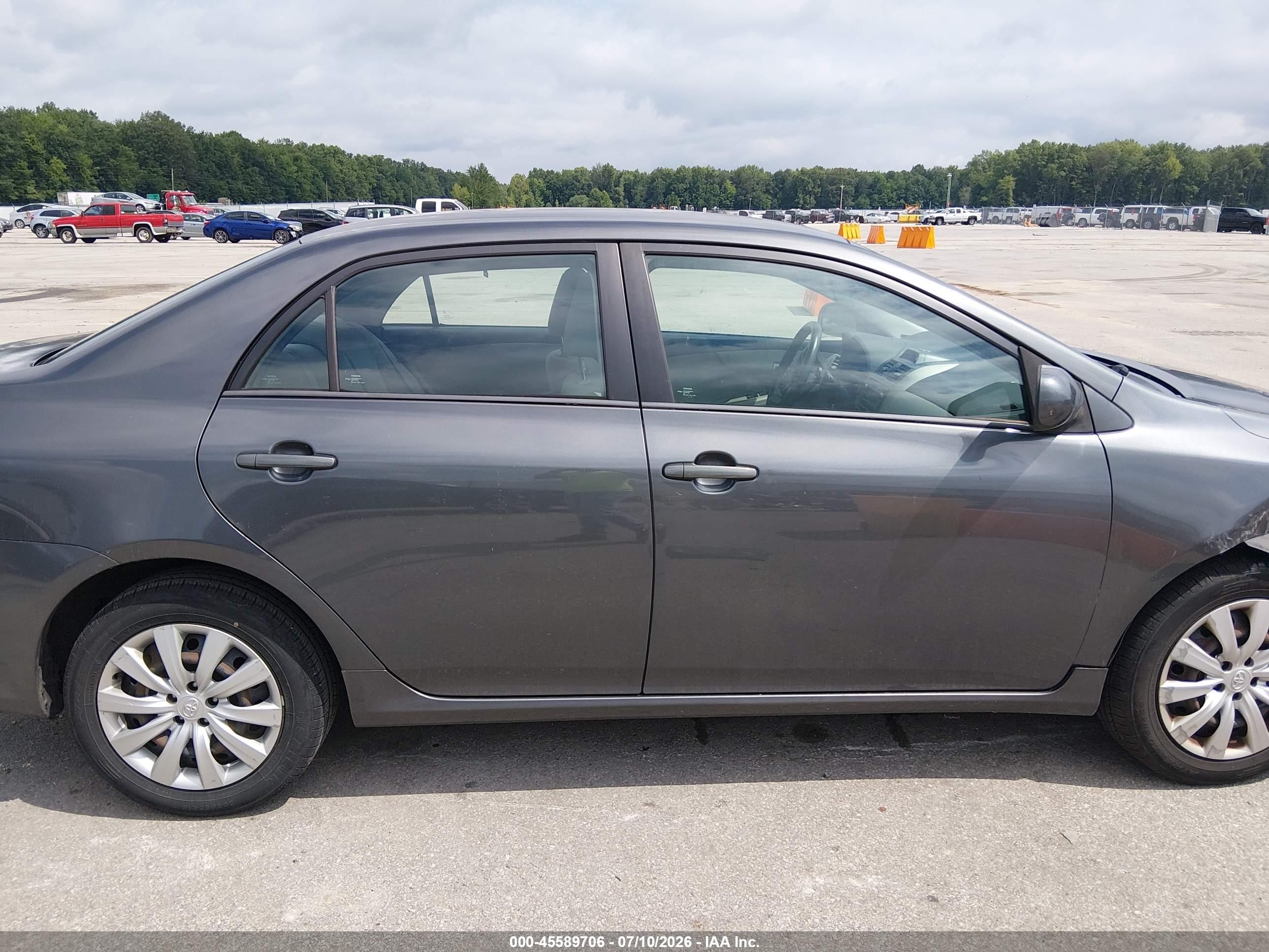 2012 Toyota Corolla Le Gray vin: 2T1BU4EE8CC781157
