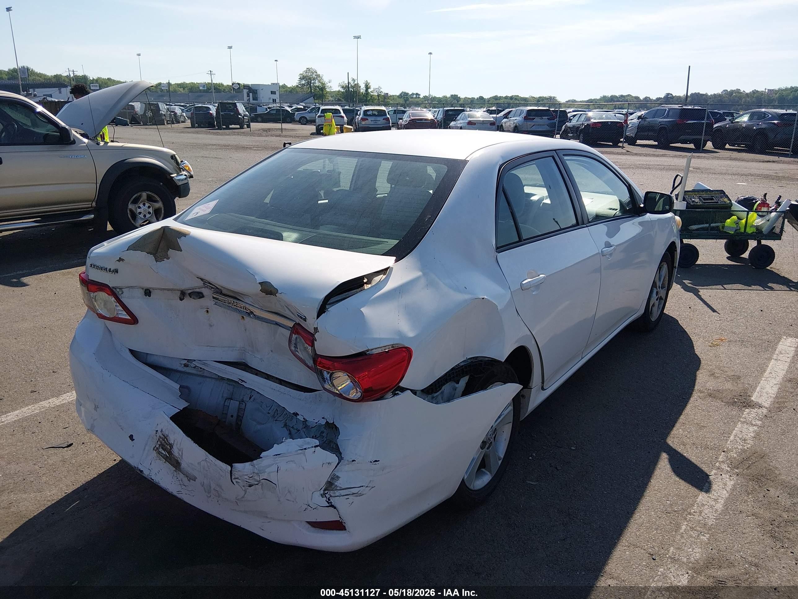 2012 Toyota Corolla Le White vin: 2T1BU4EE8CC786620