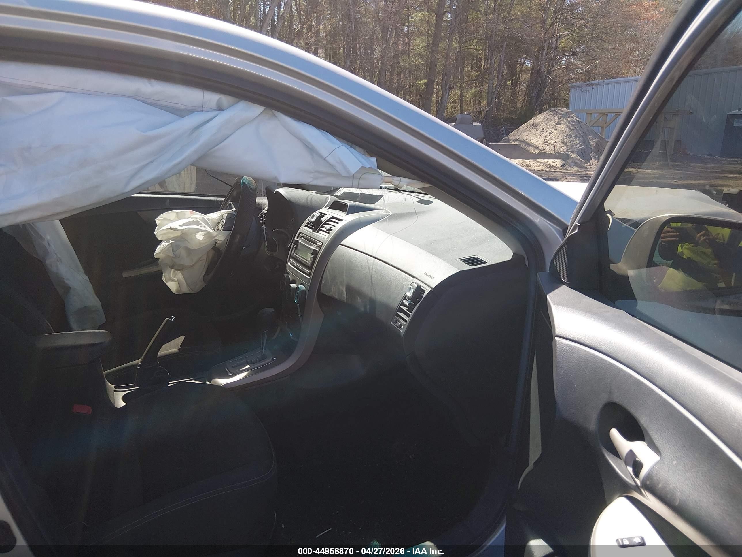 2012 Toyota Corolla S Серебряный vin: 2T1BU4EE8CC810642