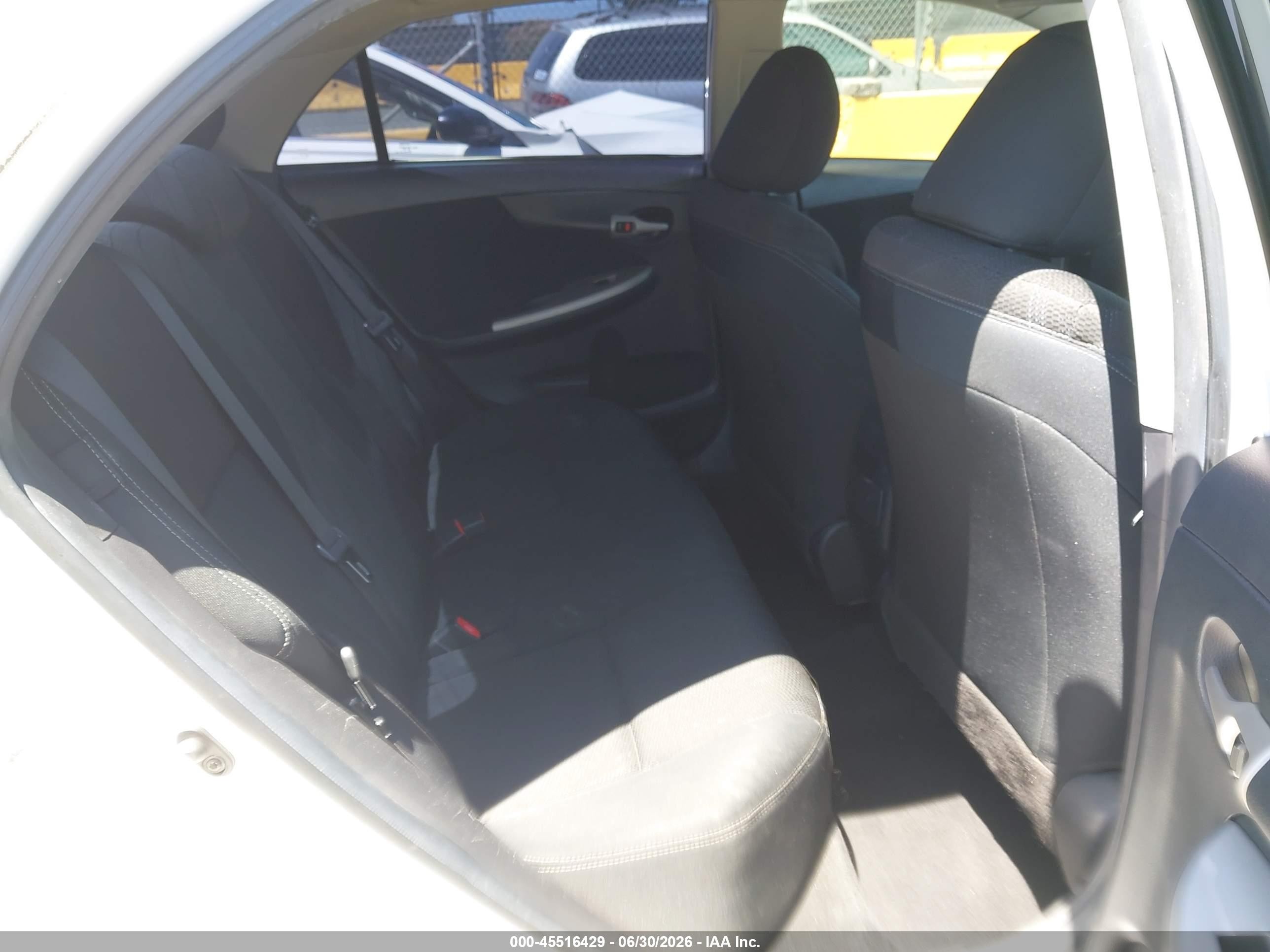 2012 Toyota Corolla S Белый vin: 2T1BU4EE8CC813086