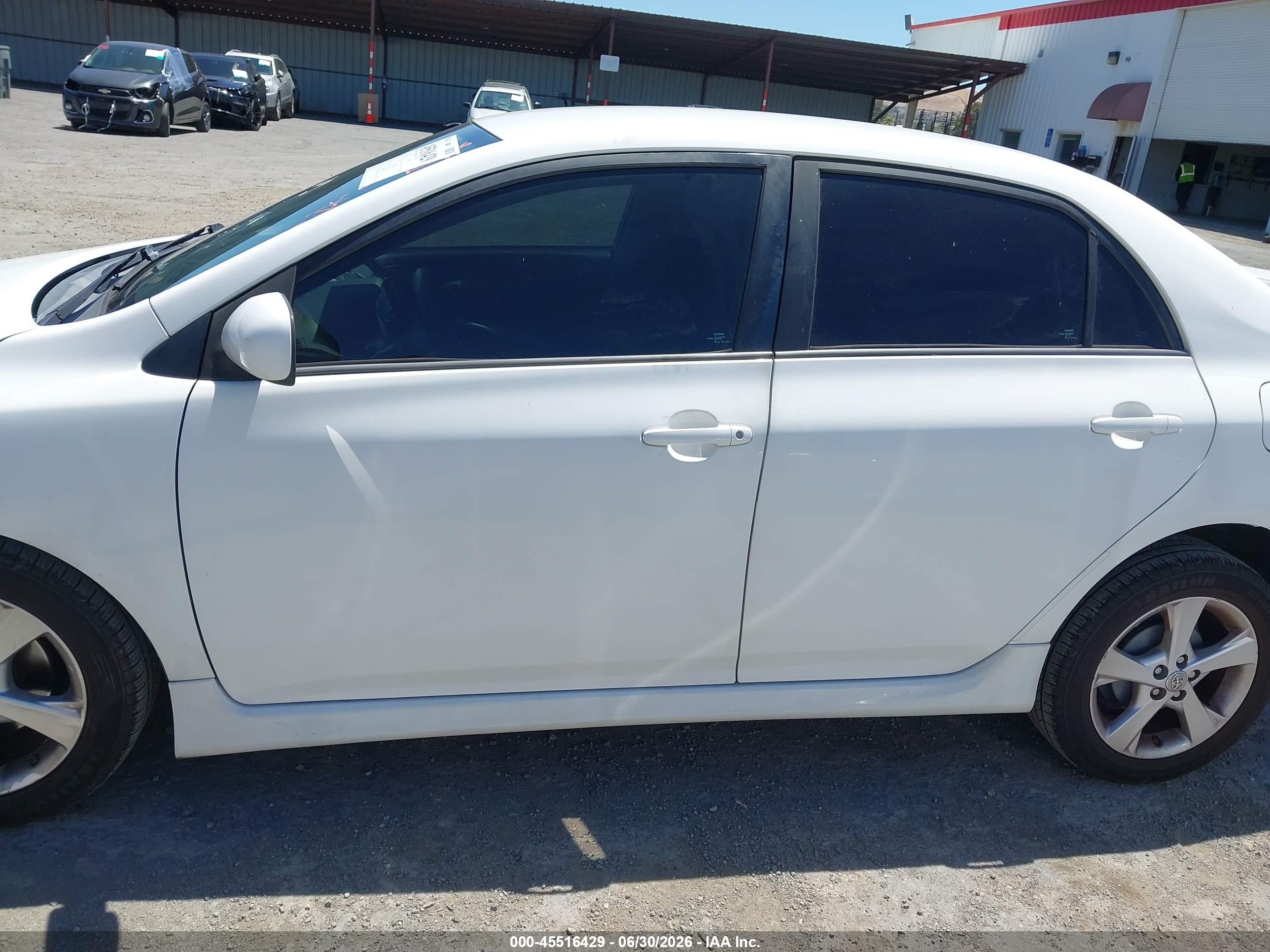2012 Toyota Corolla S Белый vin: 2T1BU4EE8CC813086