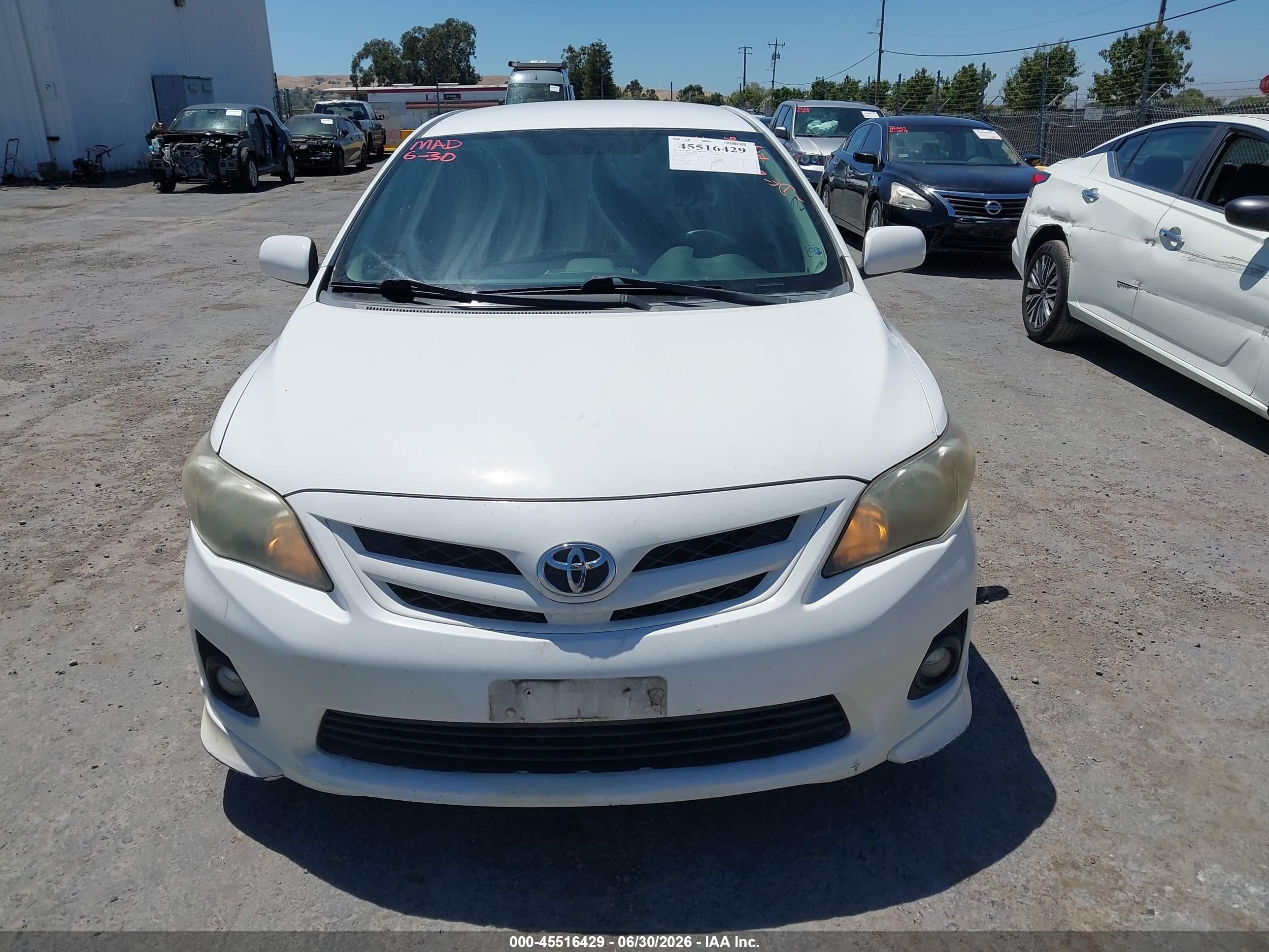 2012 Toyota Corolla S Белый vin: 2T1BU4EE8CC813086