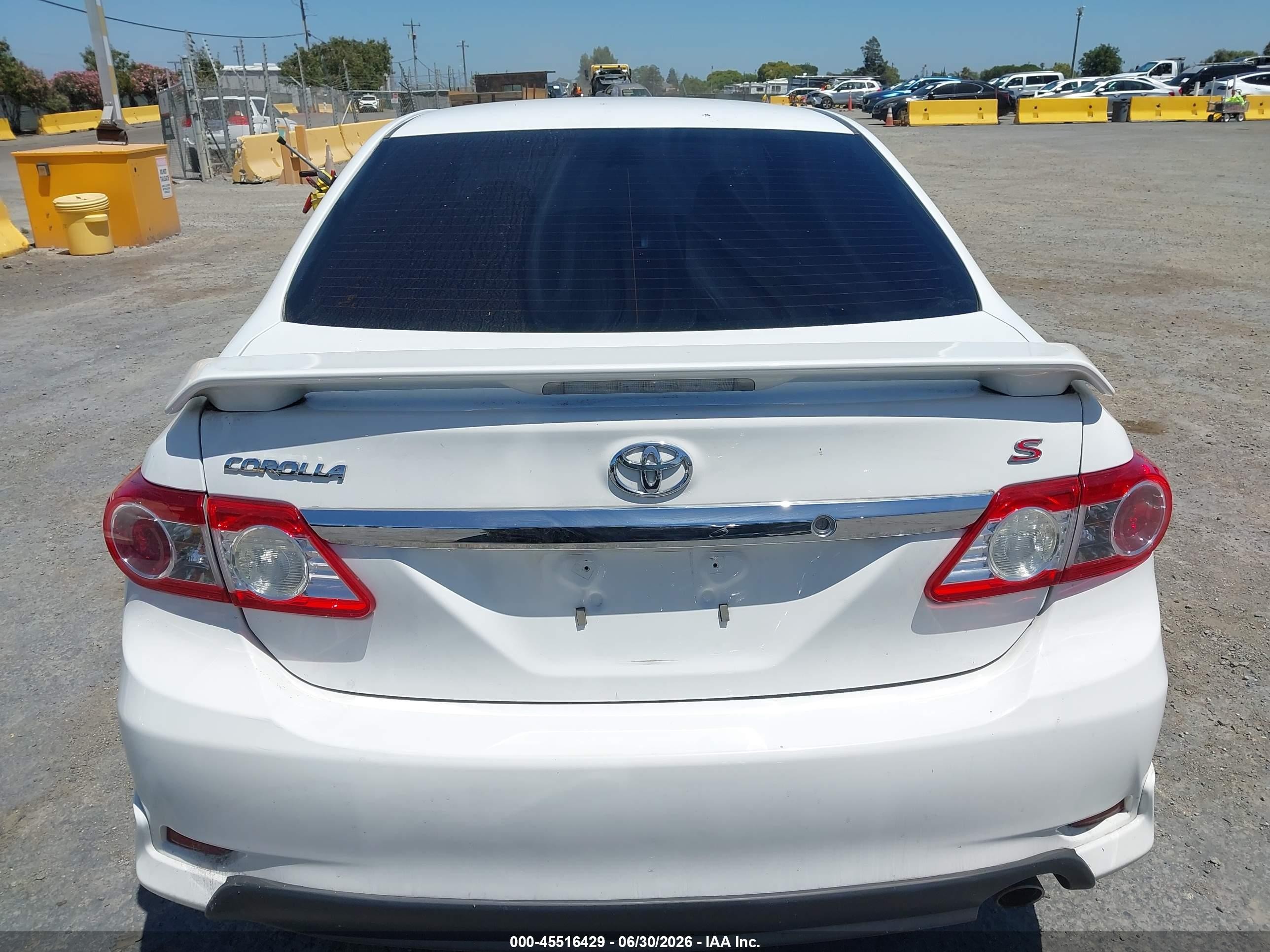 2012 Toyota Corolla S Белый vin: 2T1BU4EE8CC813086