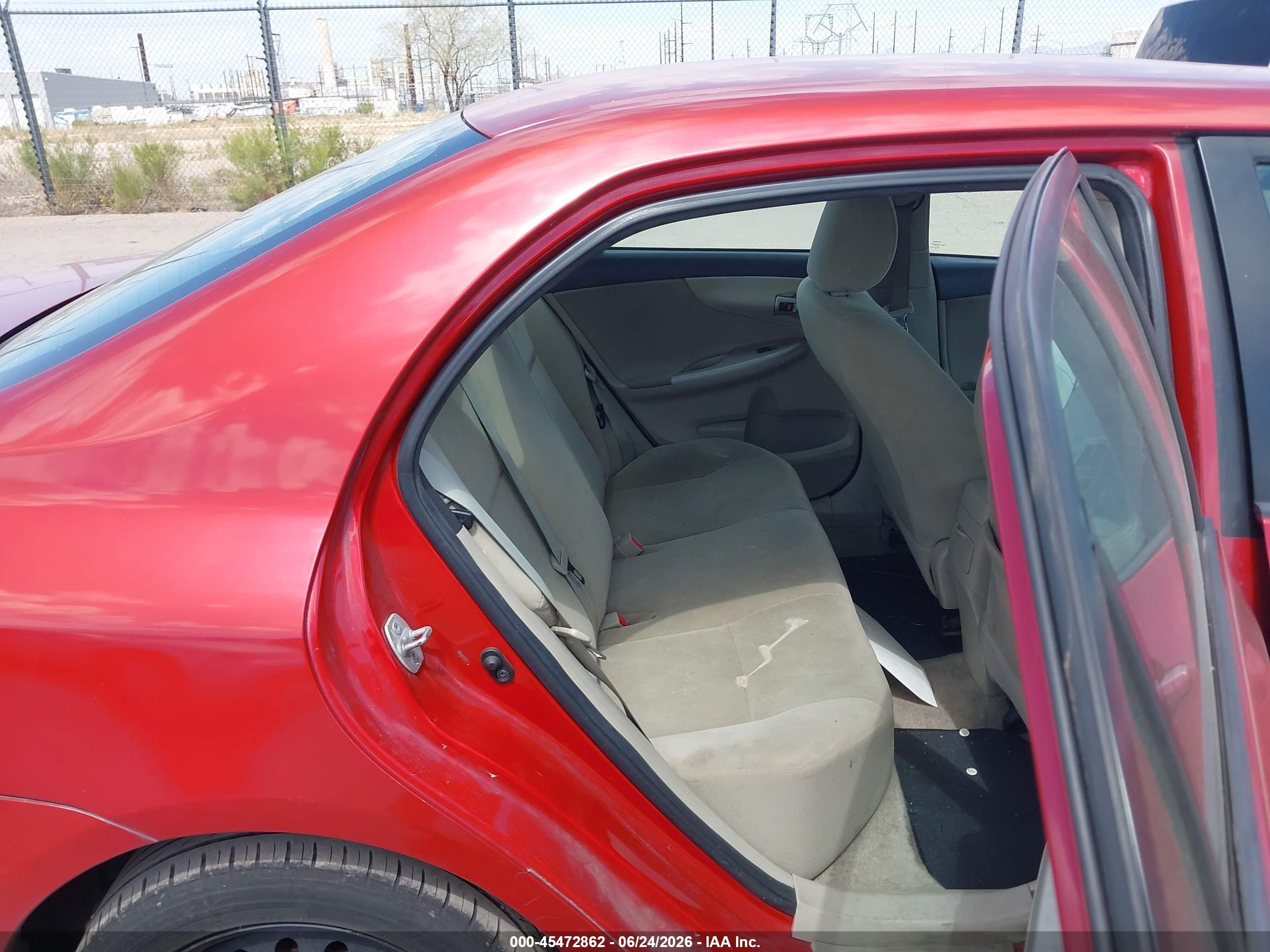 2012 Toyota Corolla Le Red vin: 2T1BU4EE8CC814481
