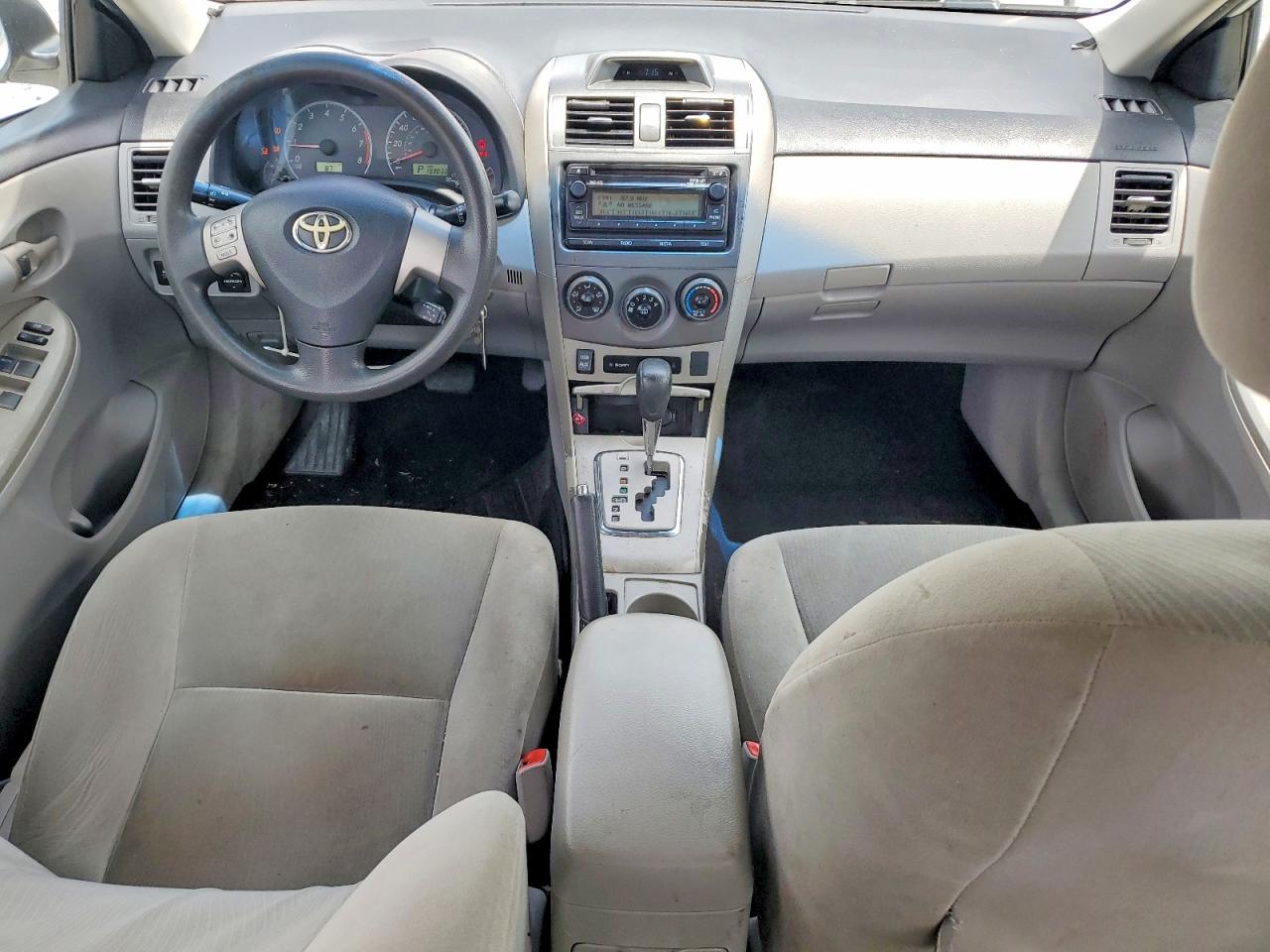 2012 Toyota Corolla Le White vin: 2T1BU4EE8CC825237