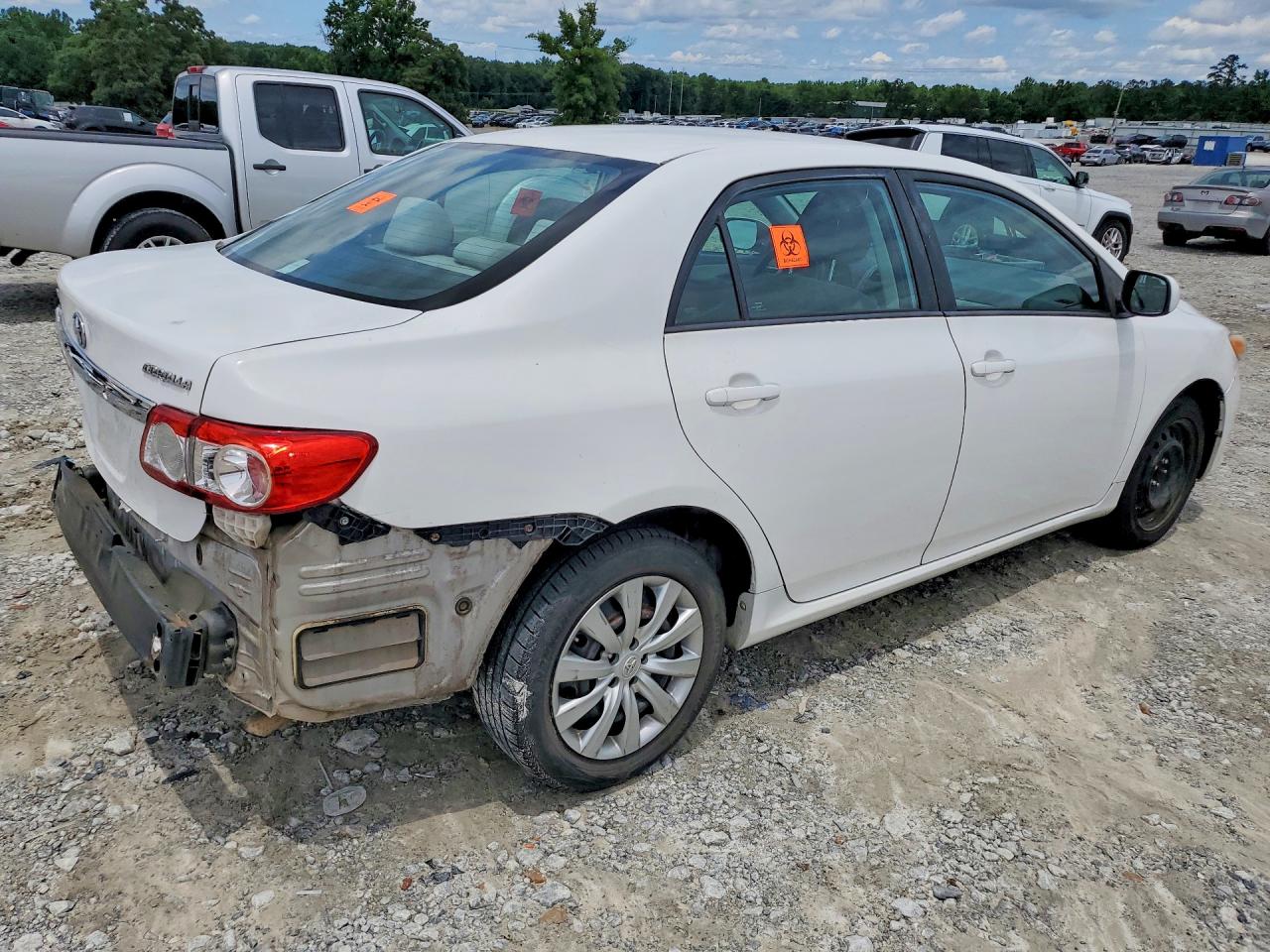 2012 Toyota Corolla Le White vin: 2T1BU4EE8CC825237