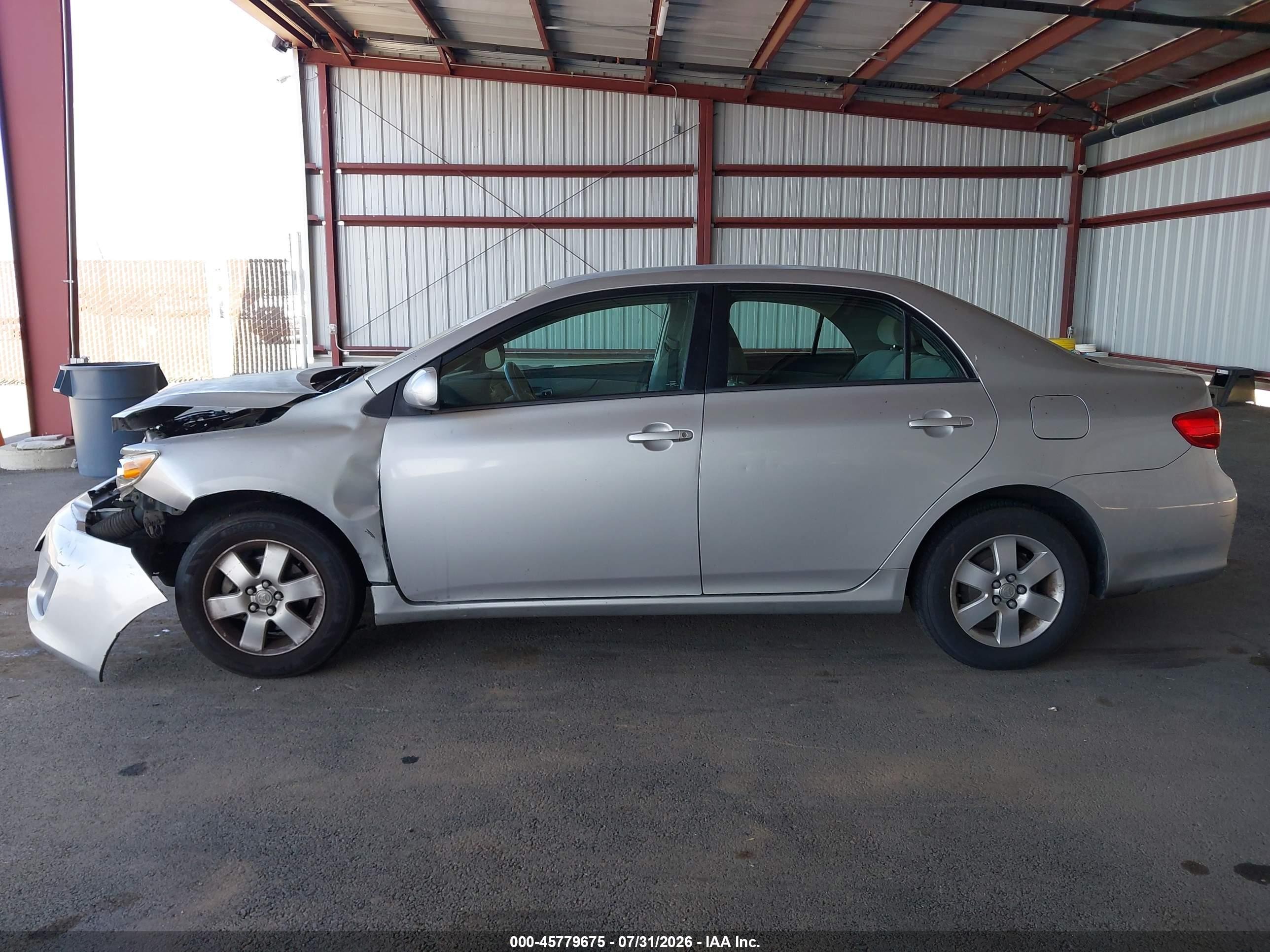2012 Toyota Corolla Le Серебряный vin: 2T1BU4EE8CC825755