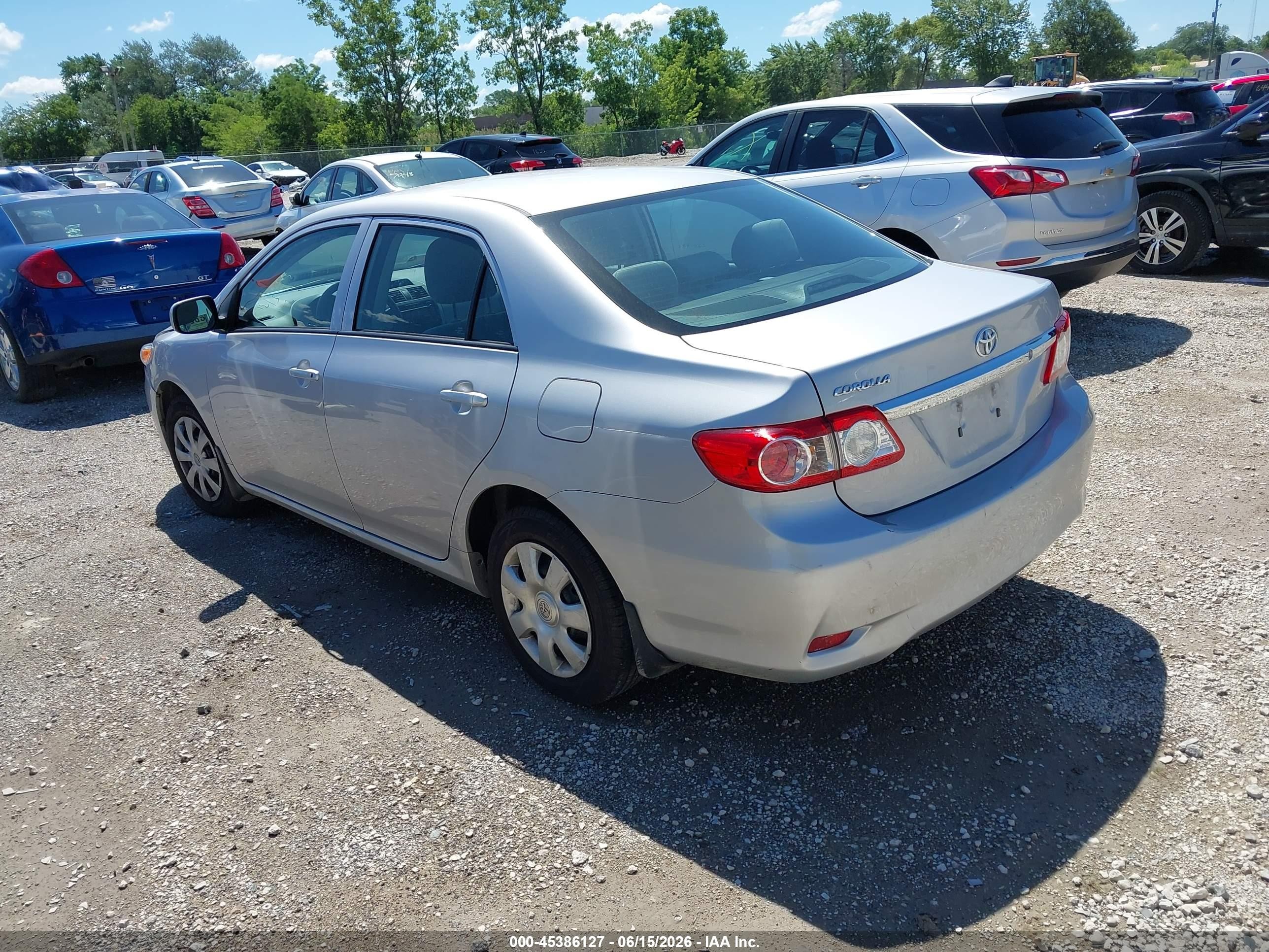 2012 Toyota Corolla Ce Silver vin: 2T1BU4EE8CC826811