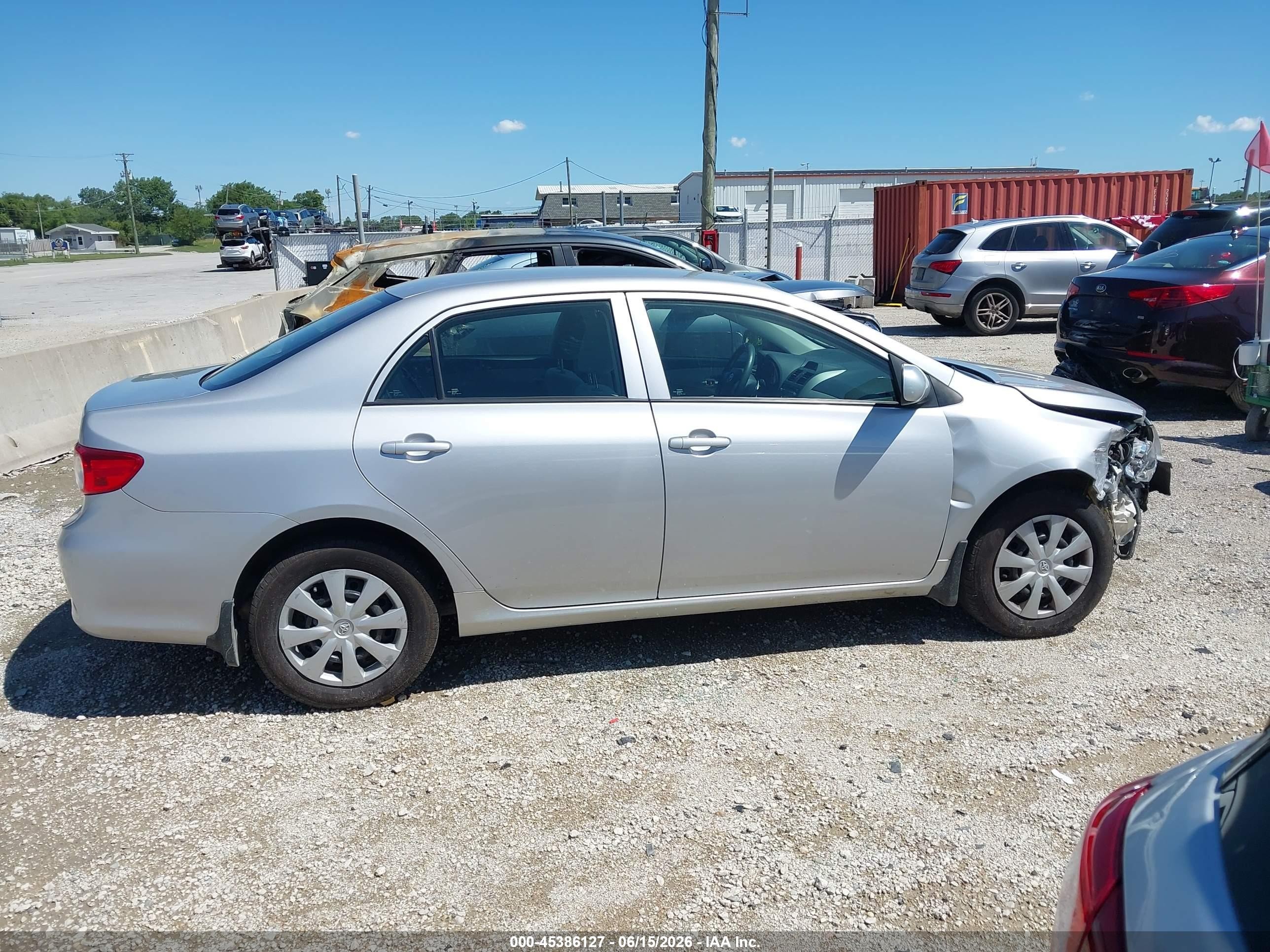 2012 Toyota Corolla Ce Silver vin: 2T1BU4EE8CC826811