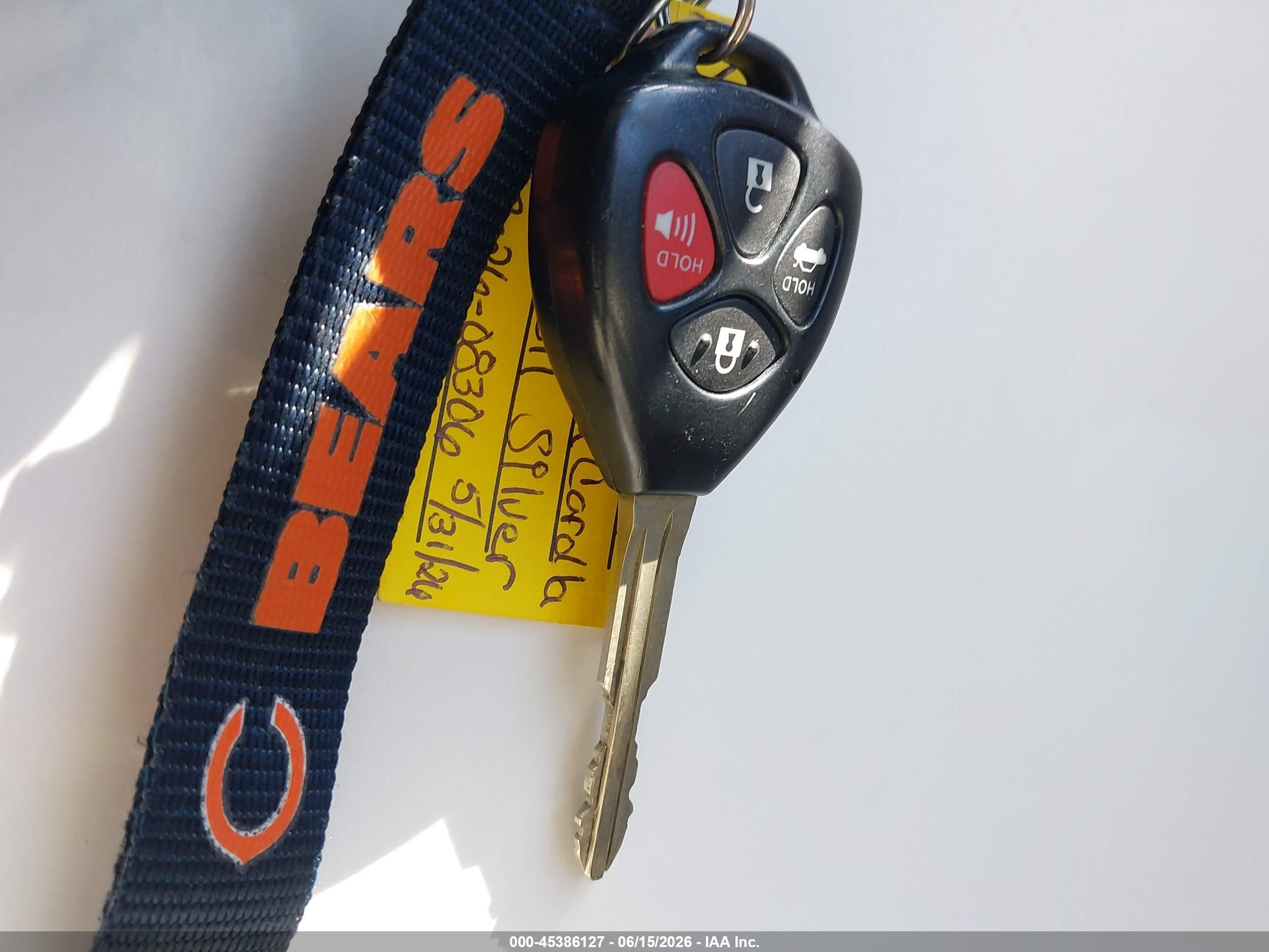 2012 Toyota Corolla Ce Silver vin: 2T1BU4EE8CC826811