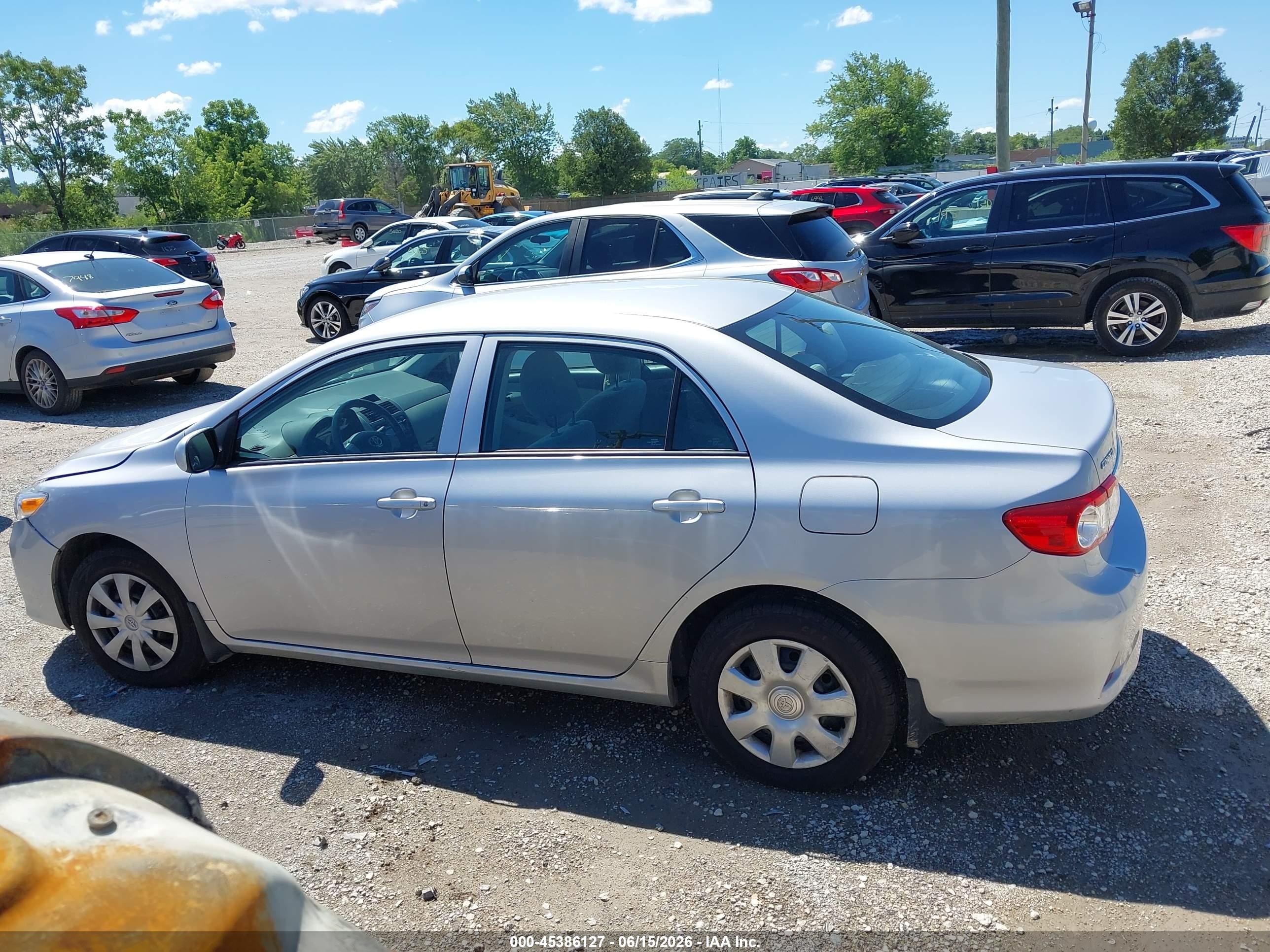 2012 Toyota Corolla Ce Silver vin: 2T1BU4EE8CC826811