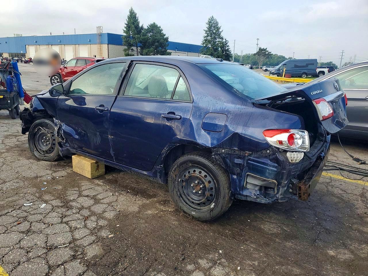 2012 Toyota Corolla Le Blue vin: 2T1BU4EE8CC828719
