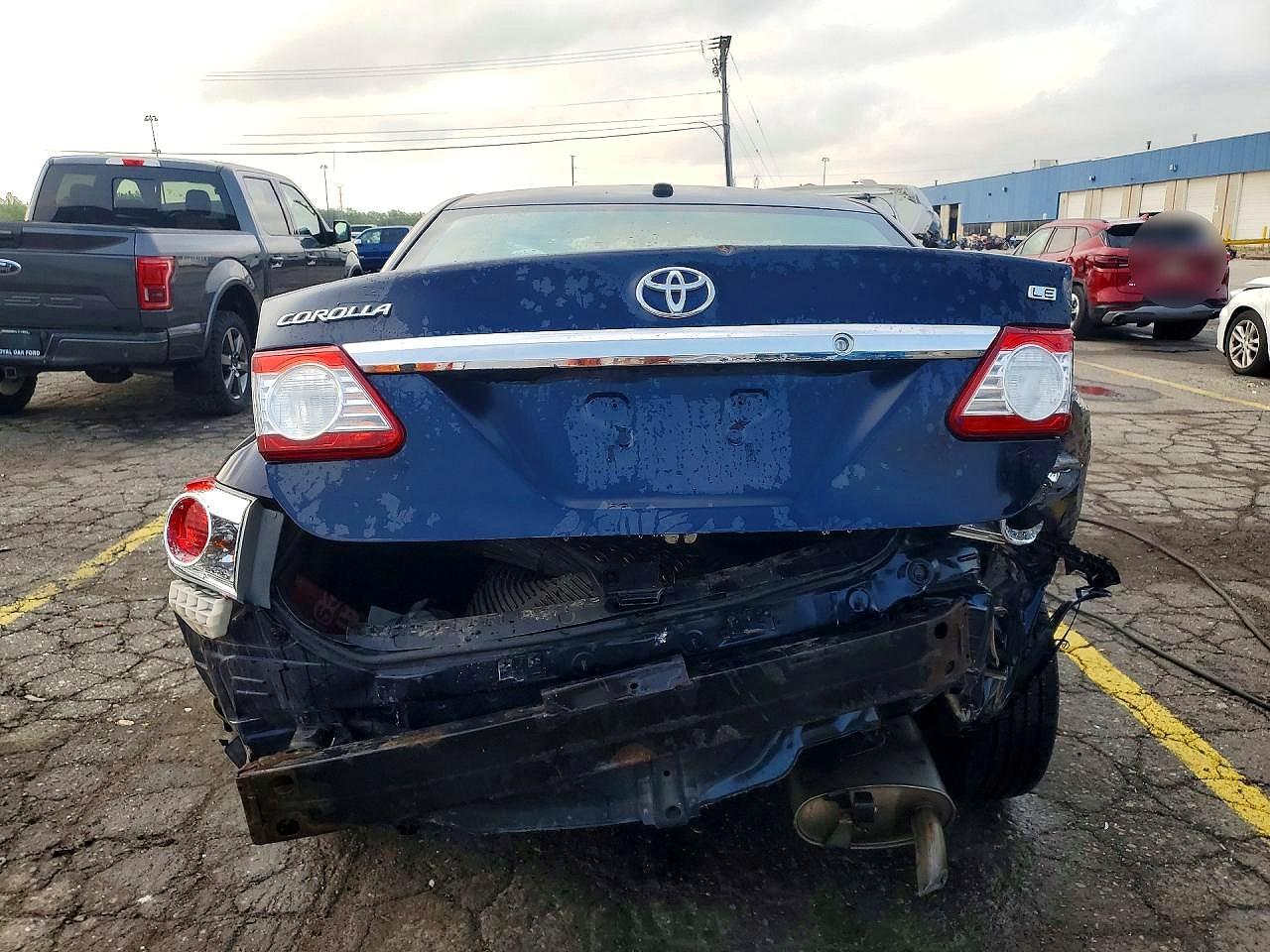 2012 Toyota Corolla Le Blue vin: 2T1BU4EE8CC828719
