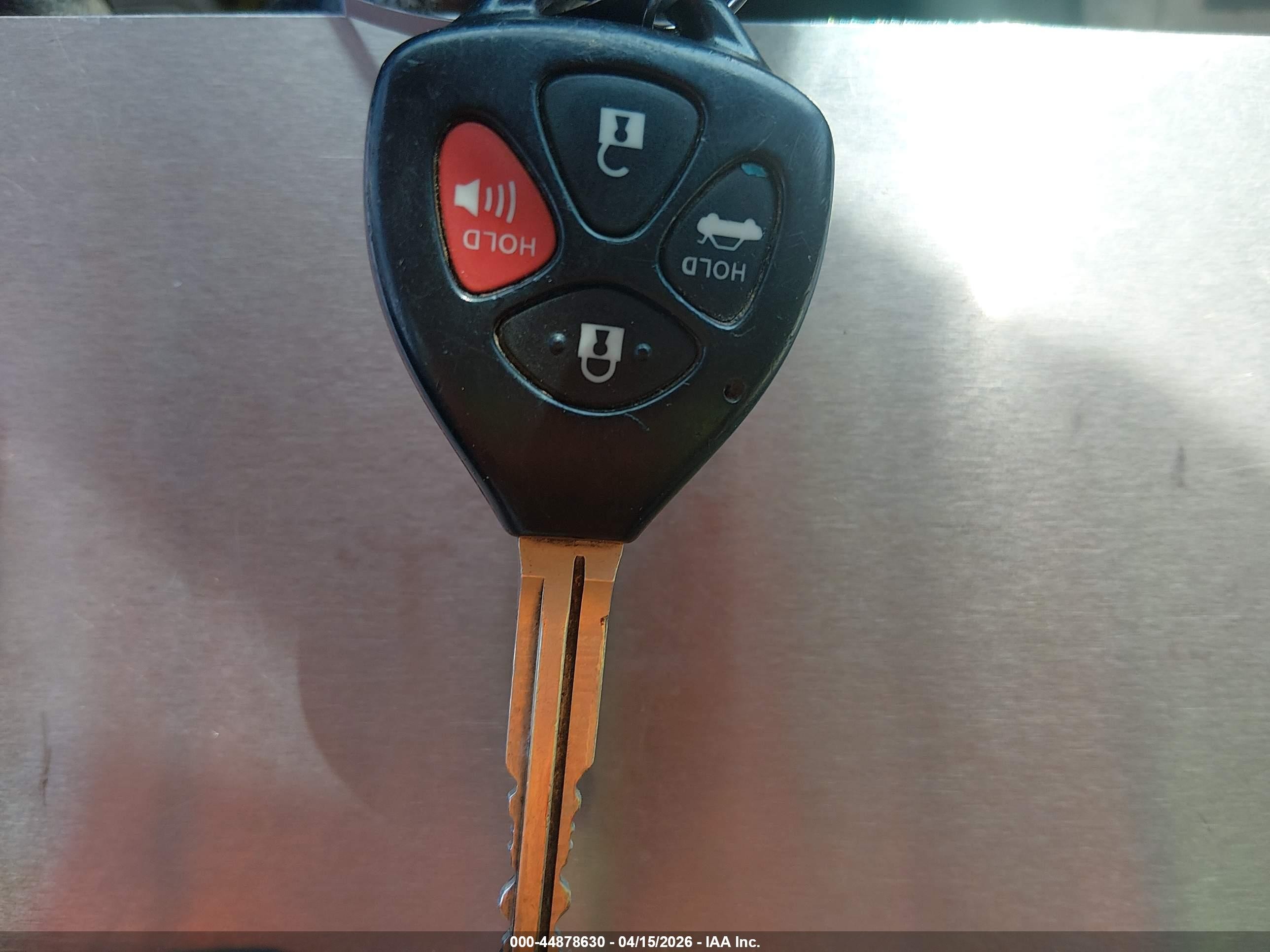 2012 Toyota Corolla Le Red vin: 2T1BU4EE8CC850834