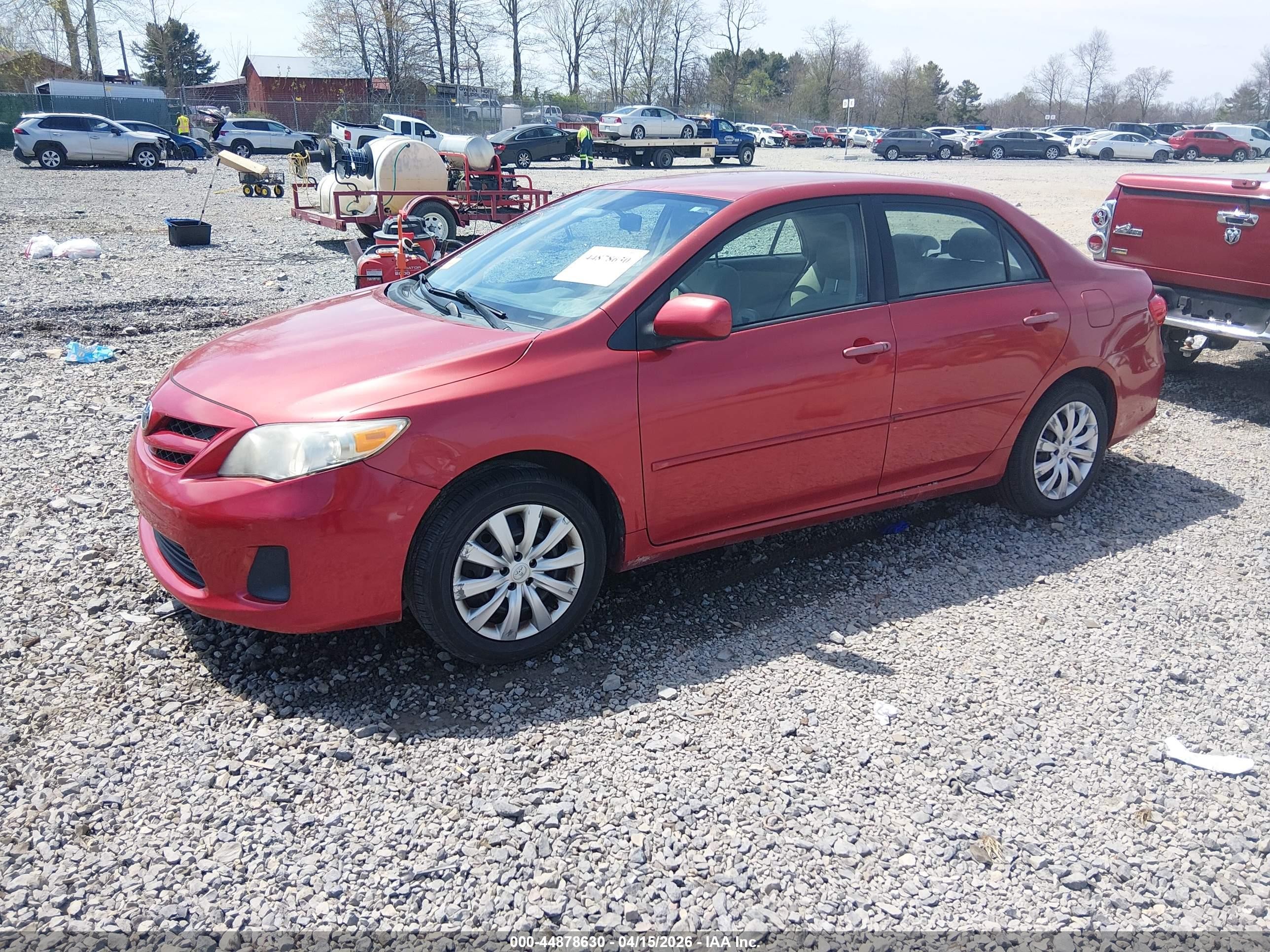 2012 Toyota Corolla Le Red vin: 2T1BU4EE8CC850834