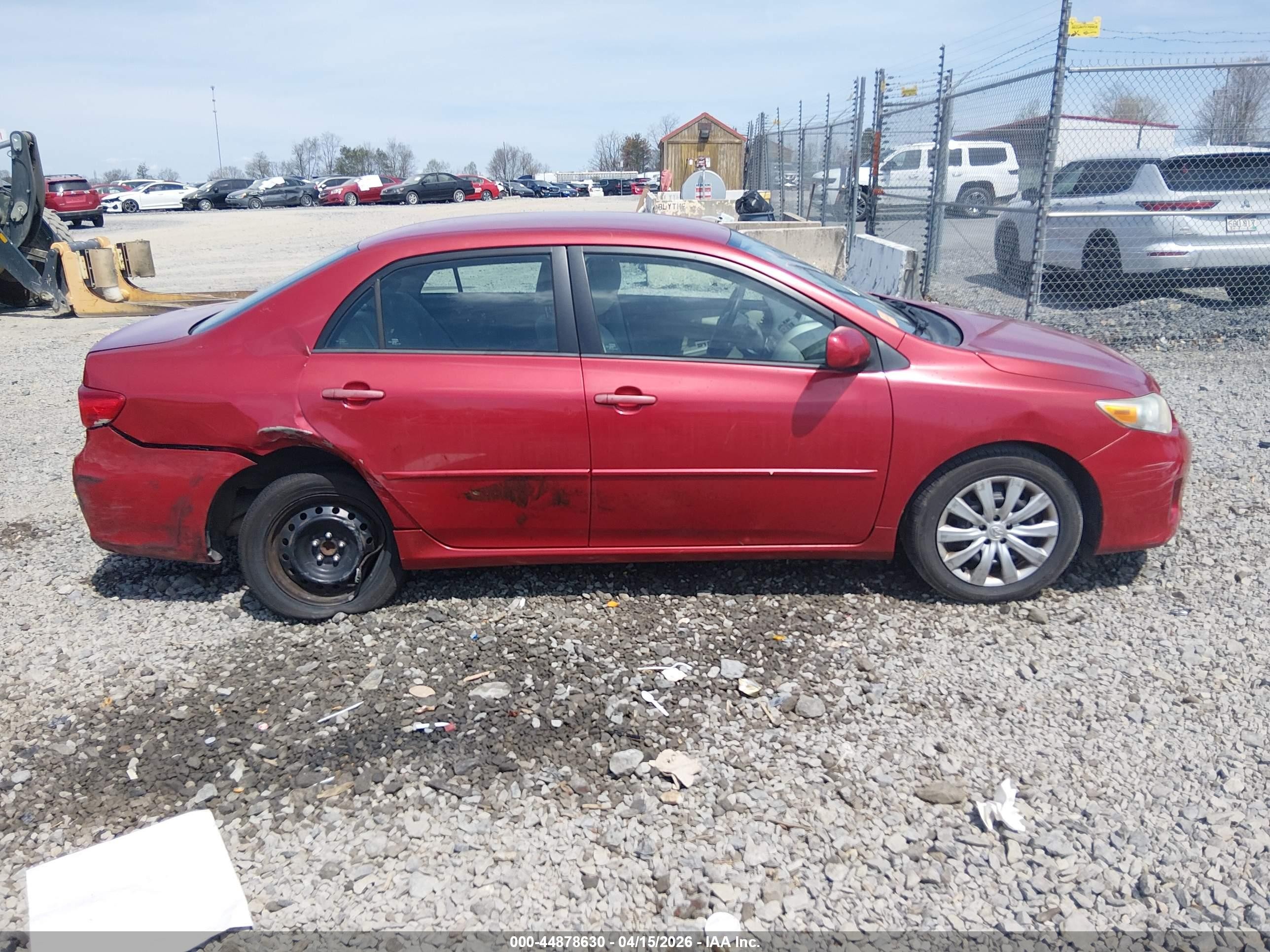 2012 Toyota Corolla Le Red vin: 2T1BU4EE8CC850834