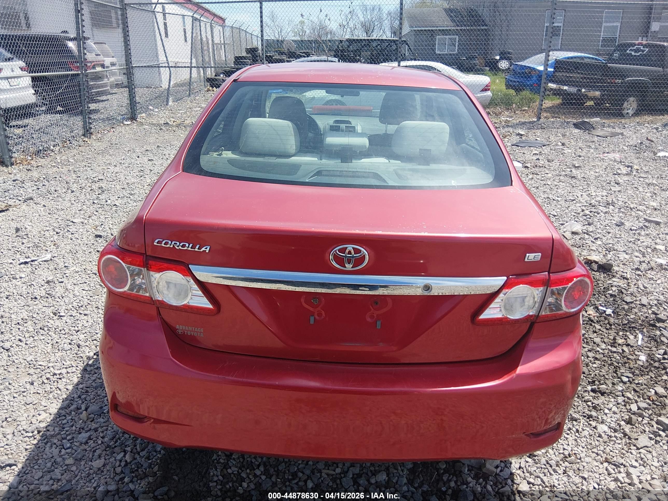 2012 Toyota Corolla Le Red vin: 2T1BU4EE8CC850834