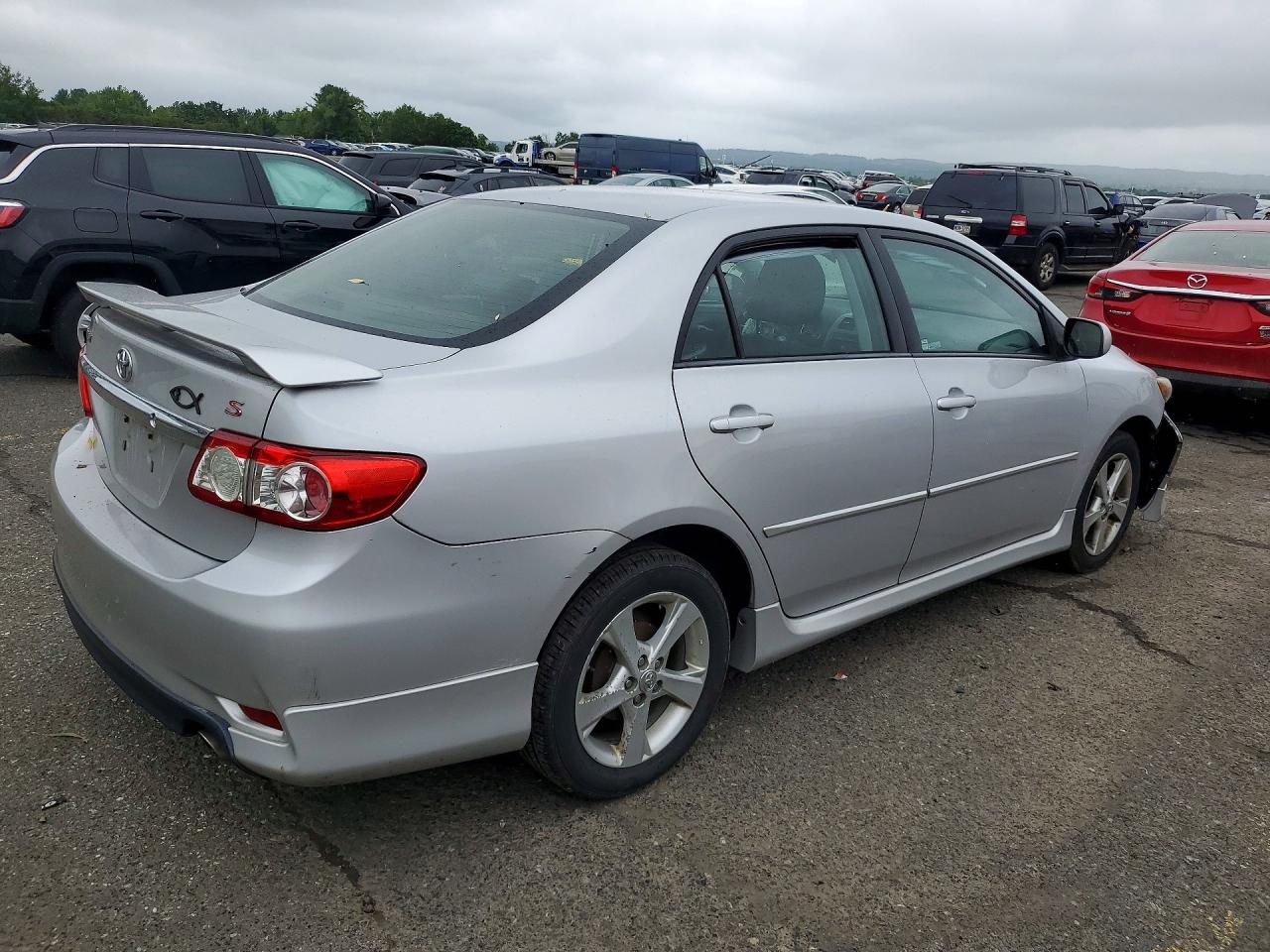 2012 Toyota Corolla S Silver vin: 2T1BU4EE8CC885079