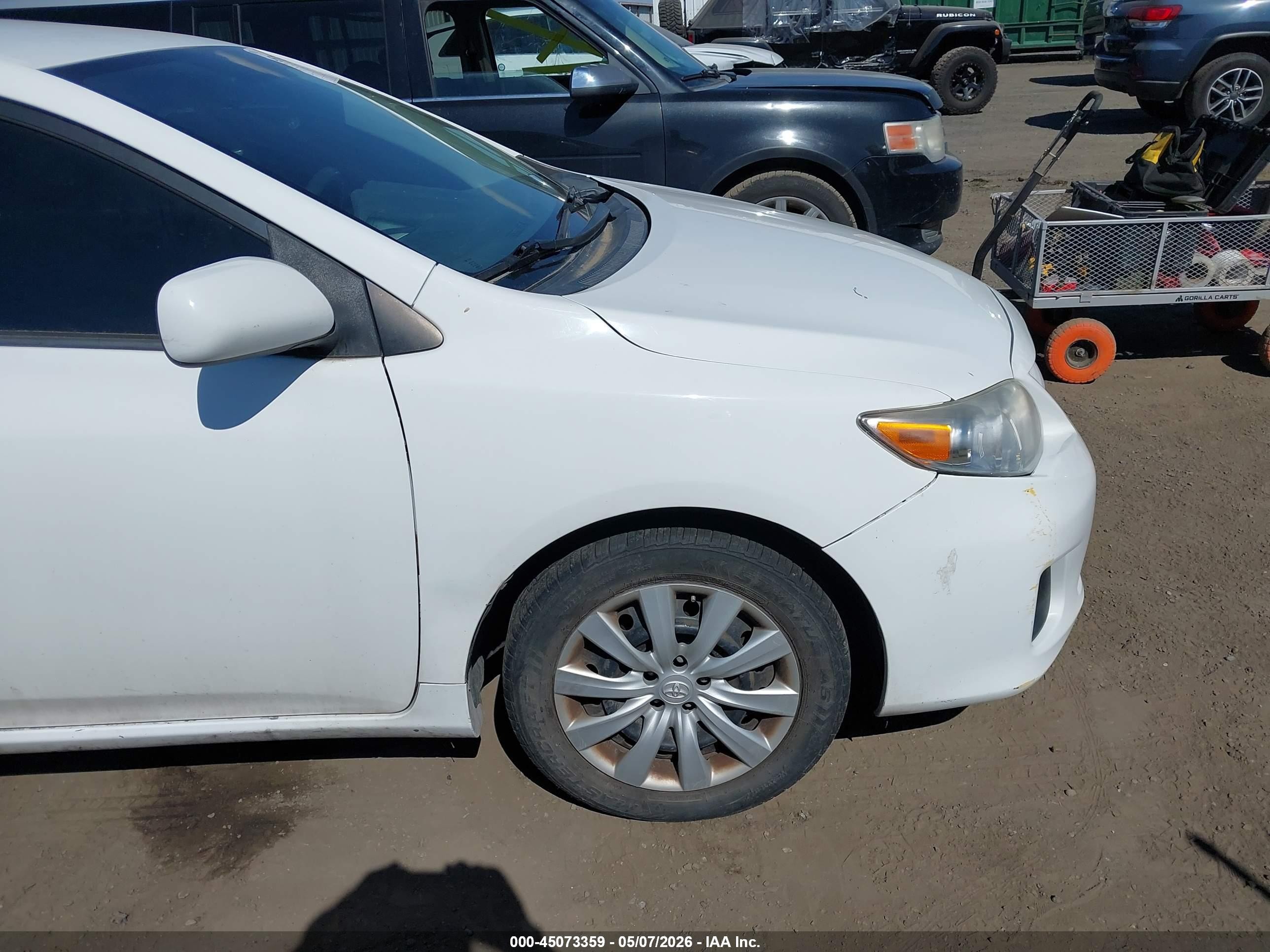 2012 Toyota Corolla Le White vin: 2T1BU4EE8CC889424