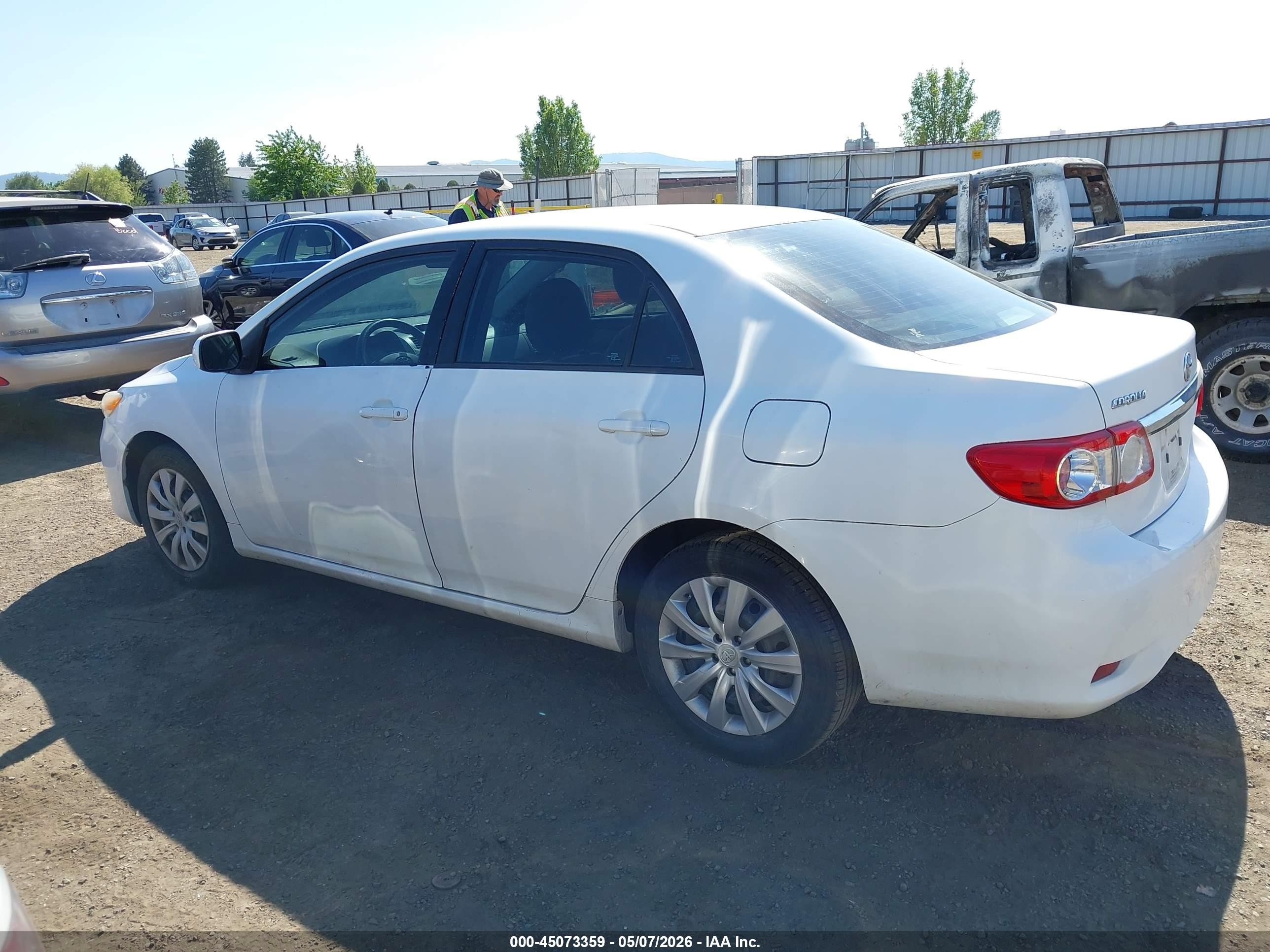 2012 Toyota Corolla Le White vin: 2T1BU4EE8CC889424