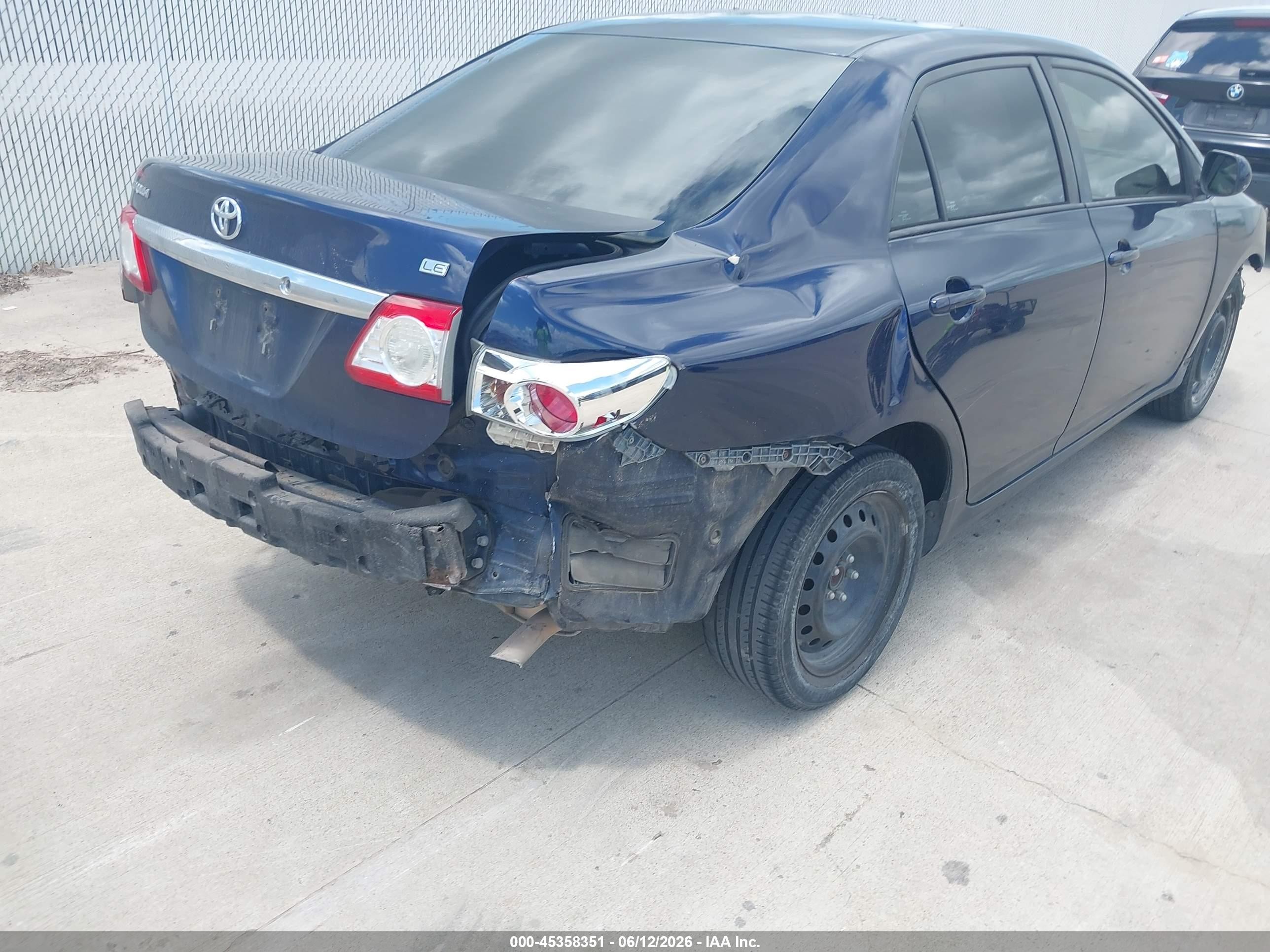 2012 Toyota Corolla Le Blue vin: 2T1BU4EE8CC893621