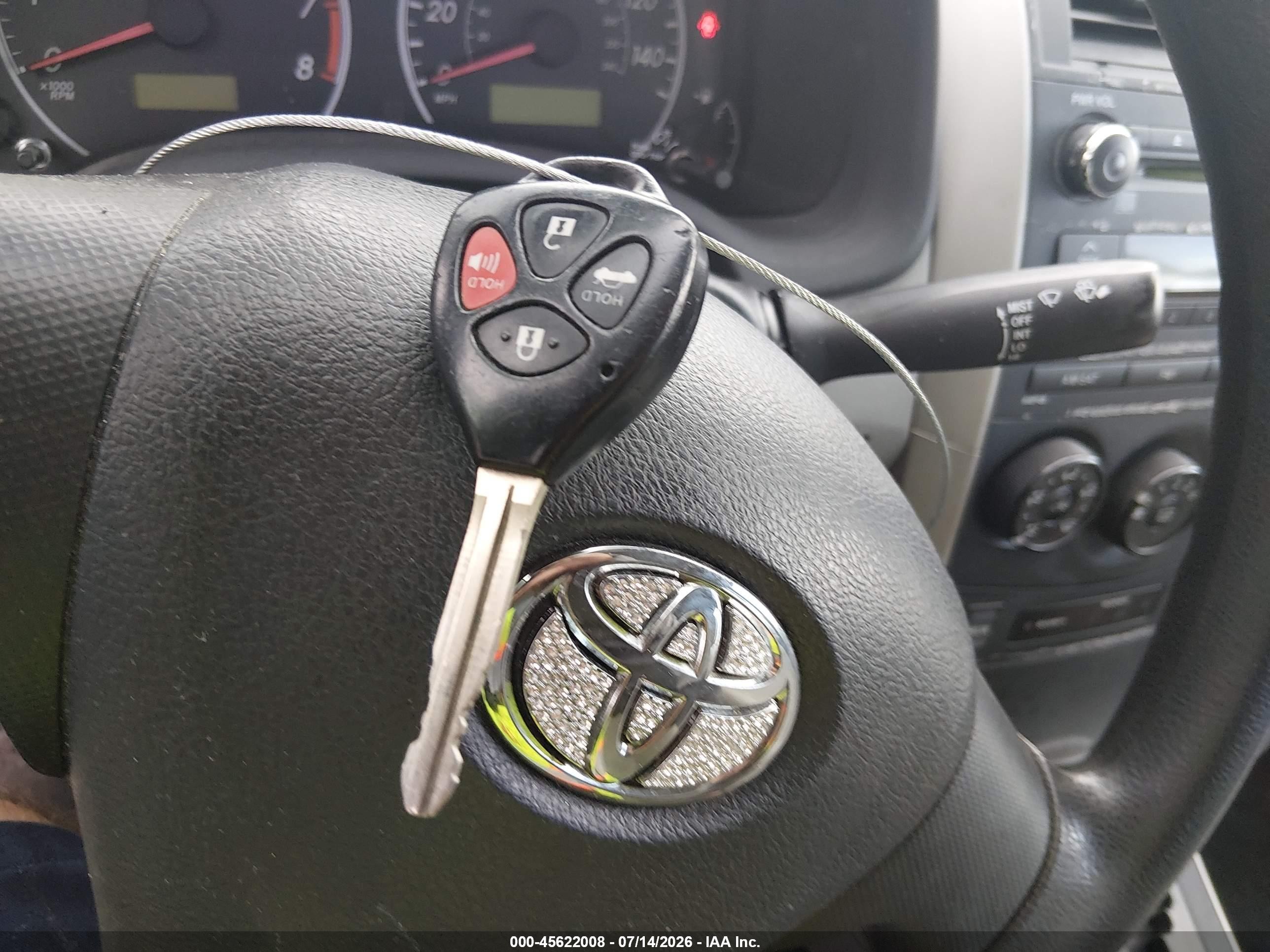 2012 Toyota Corolla L Silver vin: 2T1BU4EE8CC894610