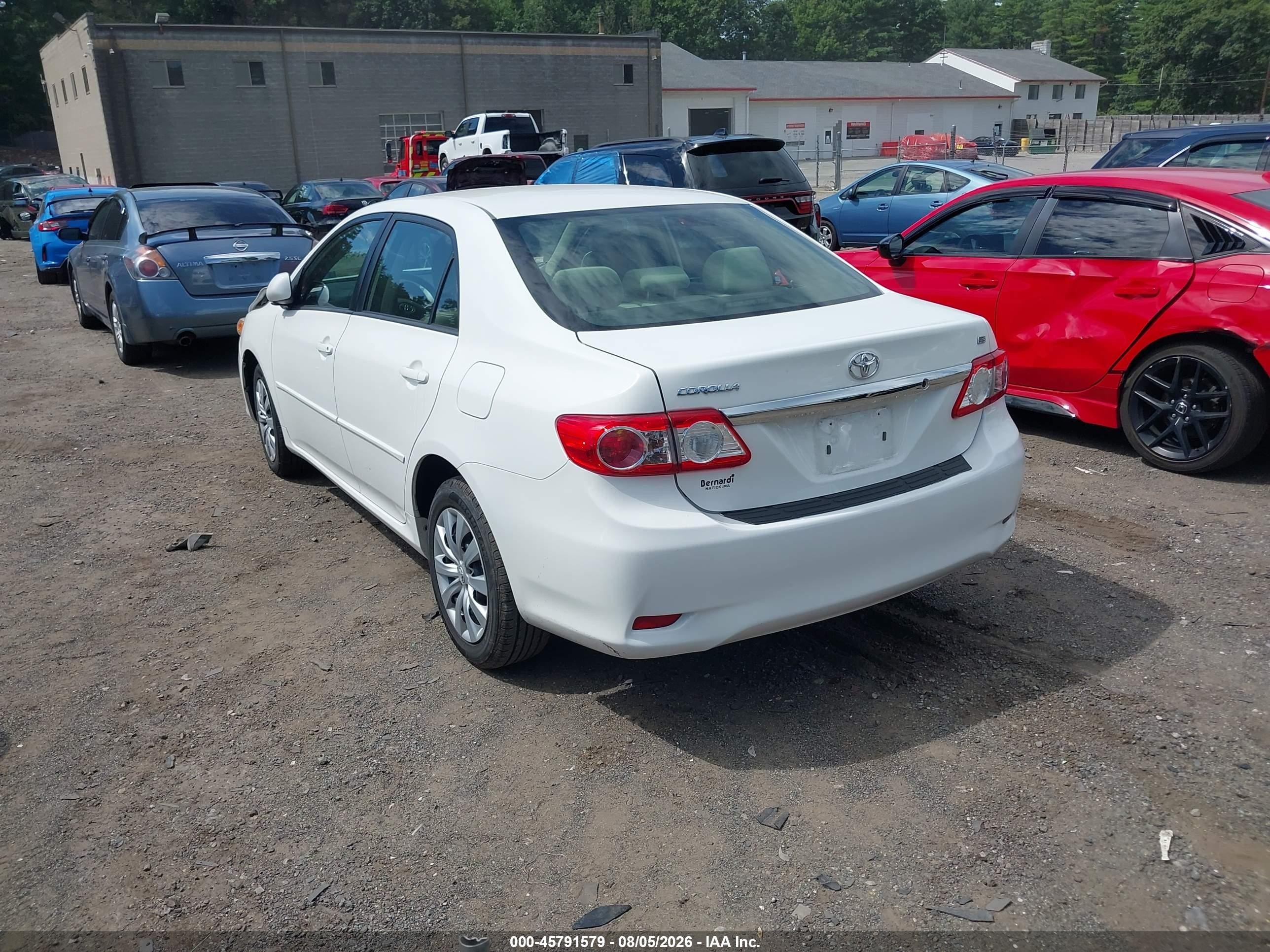 2012 Toyota Corolla Le White vin: 2T1BU4EE8CC900356