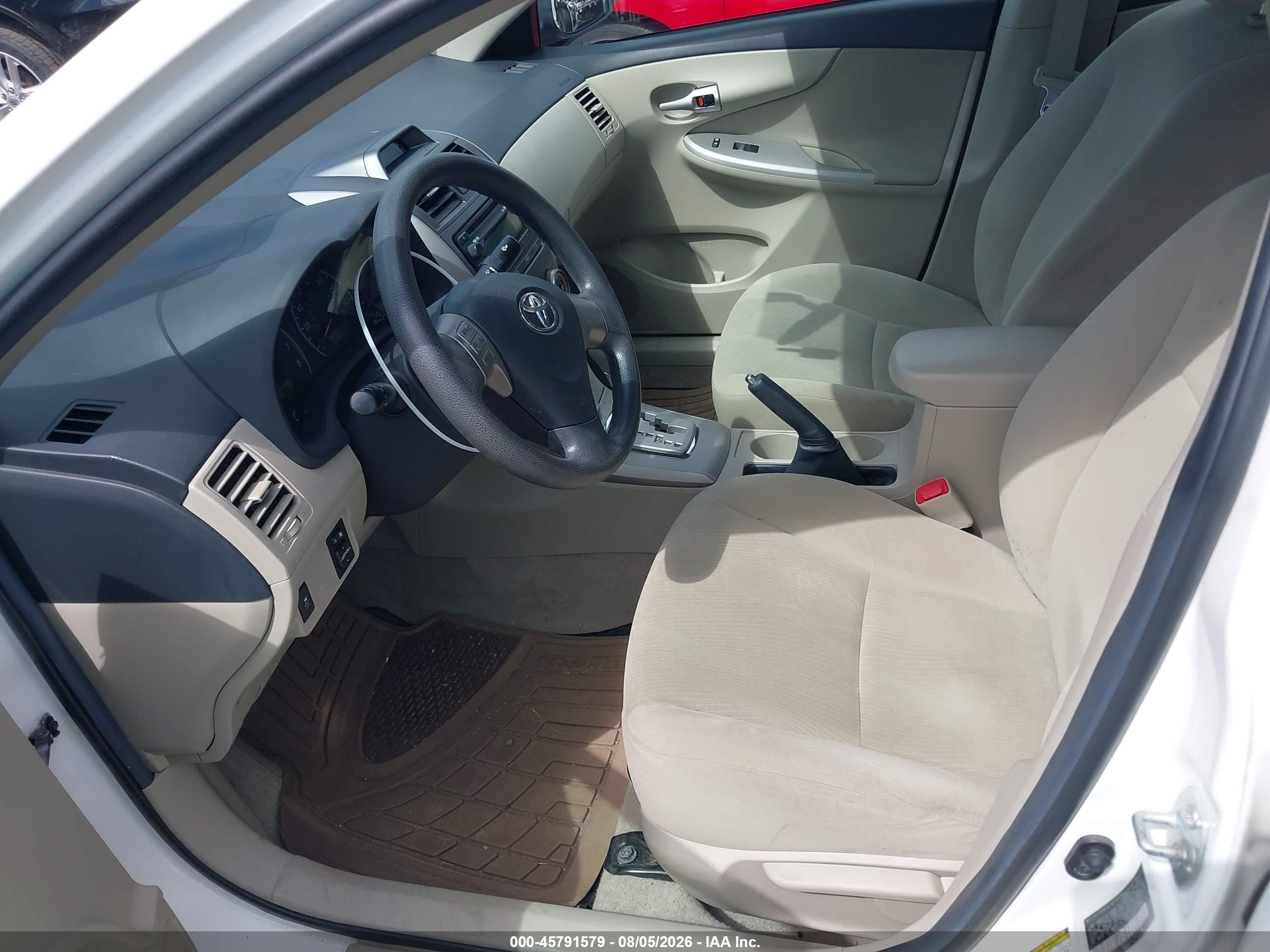 2012 Toyota Corolla Le White vin: 2T1BU4EE8CC900356